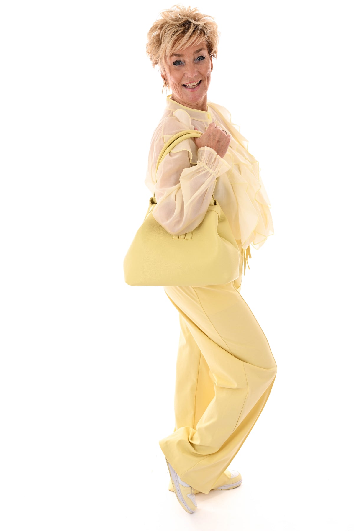 Blouse roezels lichtgeel