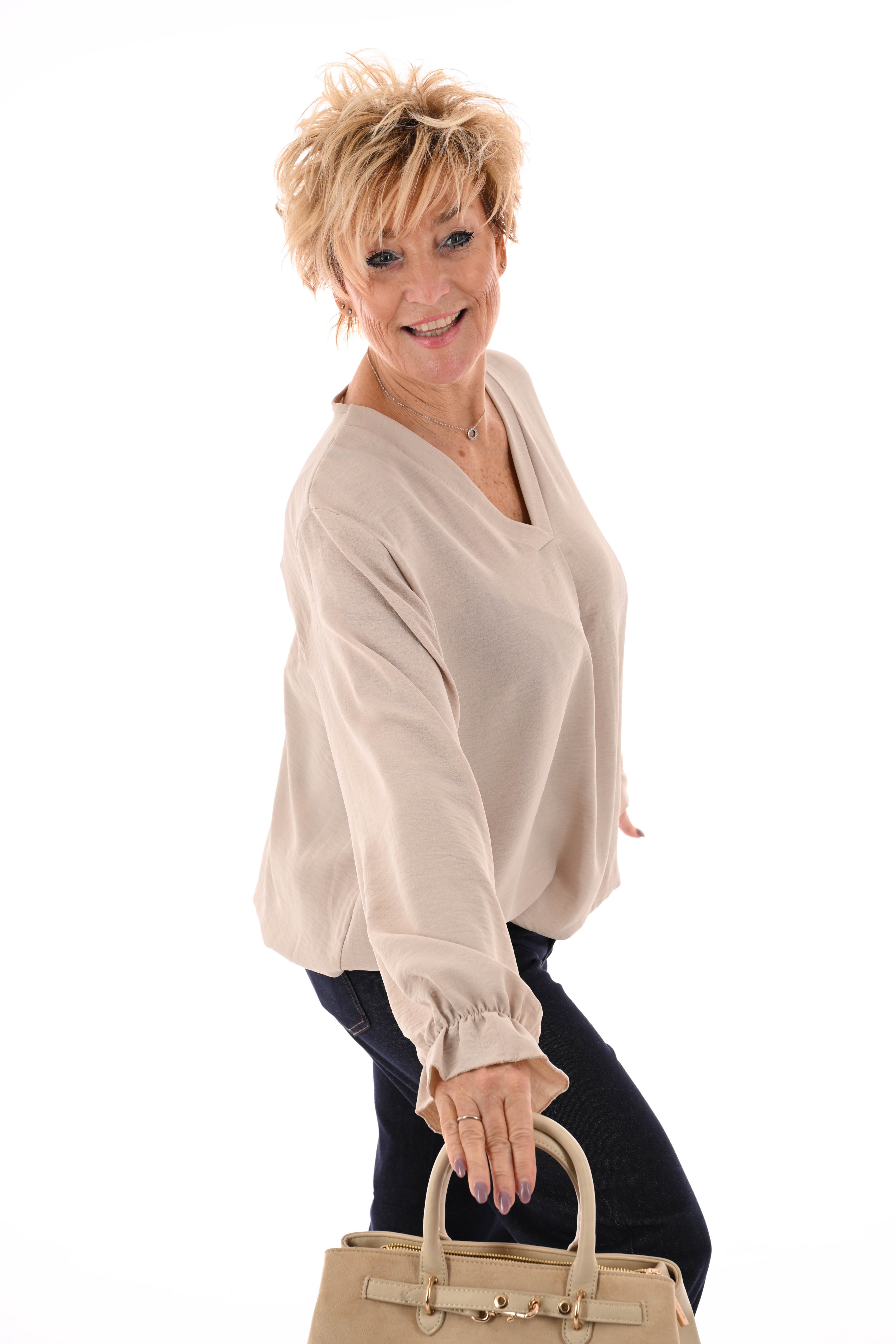 Top trompetmouwen v-hals uni beige