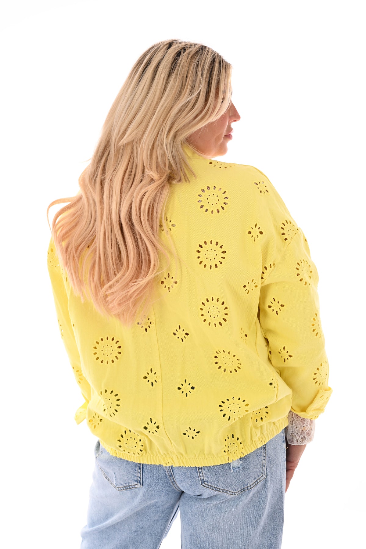 Jasje broderie met borstzakken geel