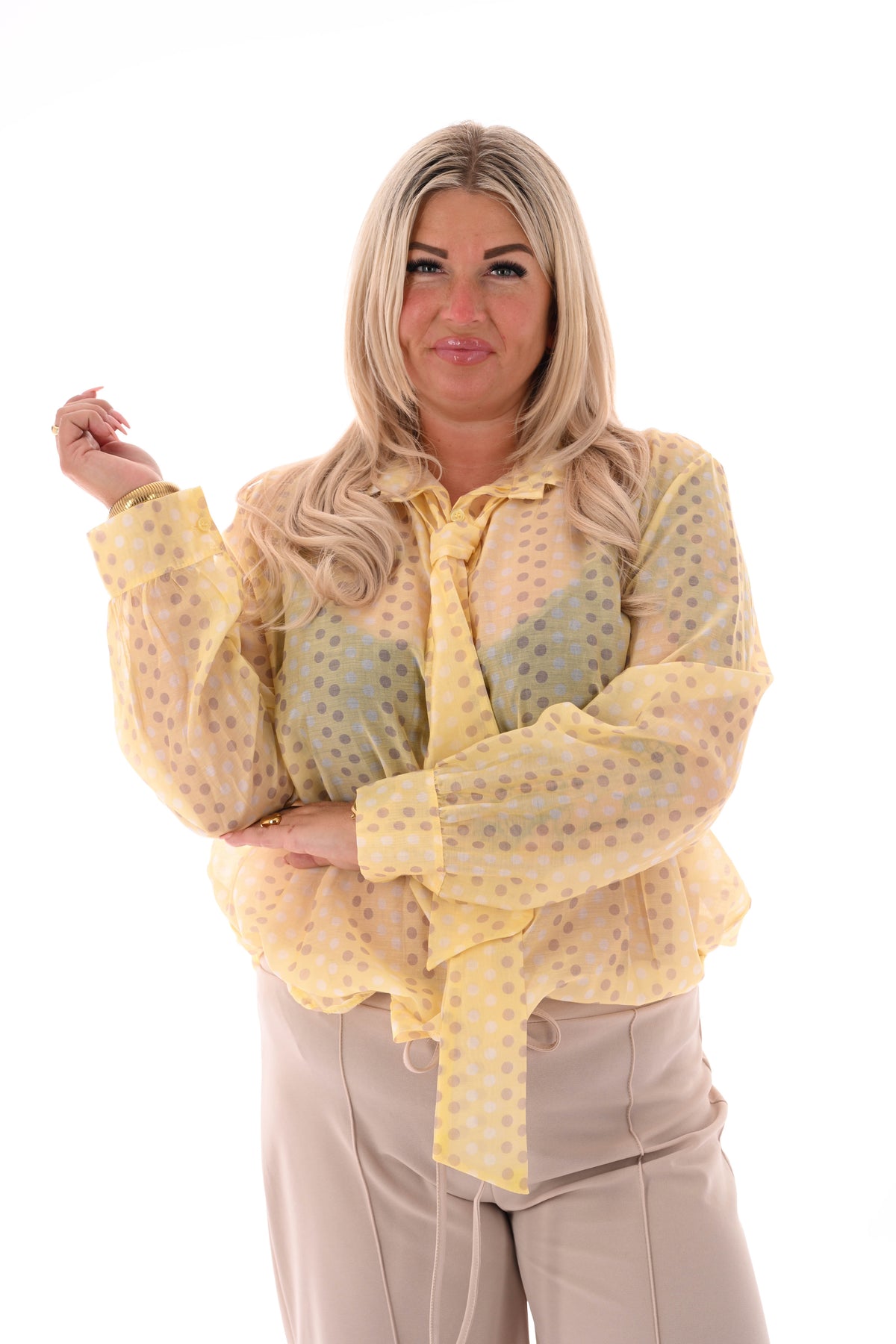 Dots blouse met strik detail lichtgeel