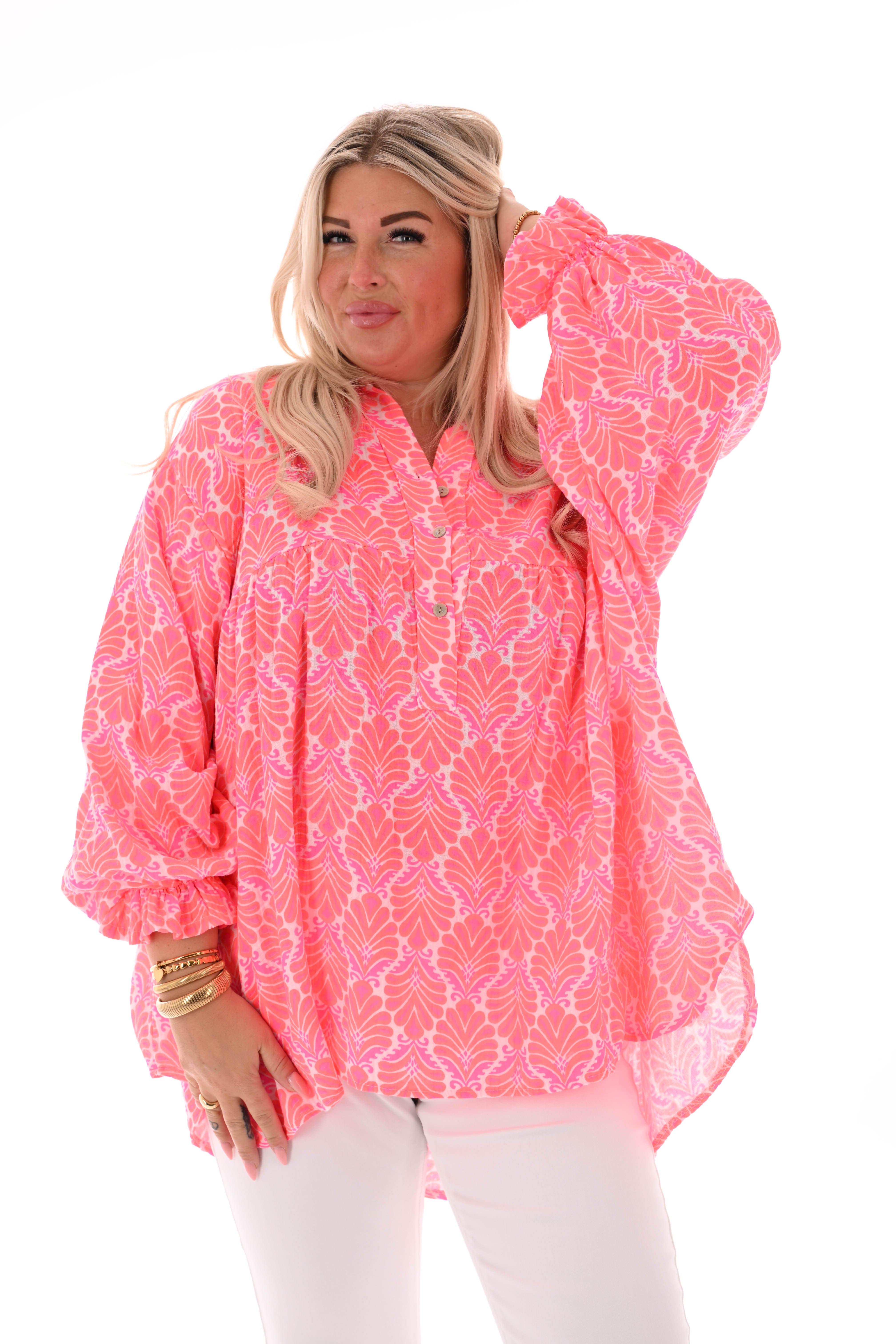 Blouse roezelmouwen abstracte bloemen roomwit/oranje