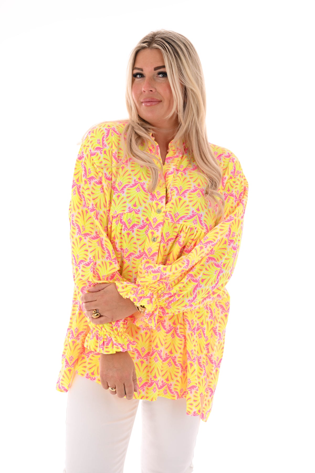 Blouse roezelmouwen abstracte bloemen roomwit/geel