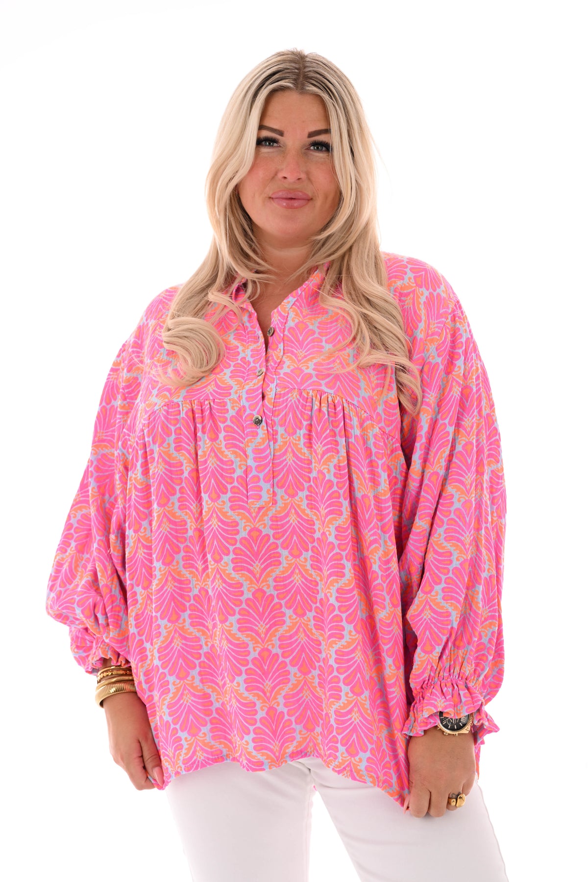 Blouse roezelmouwen abstracte bloemen lichtblauw/fuchsia