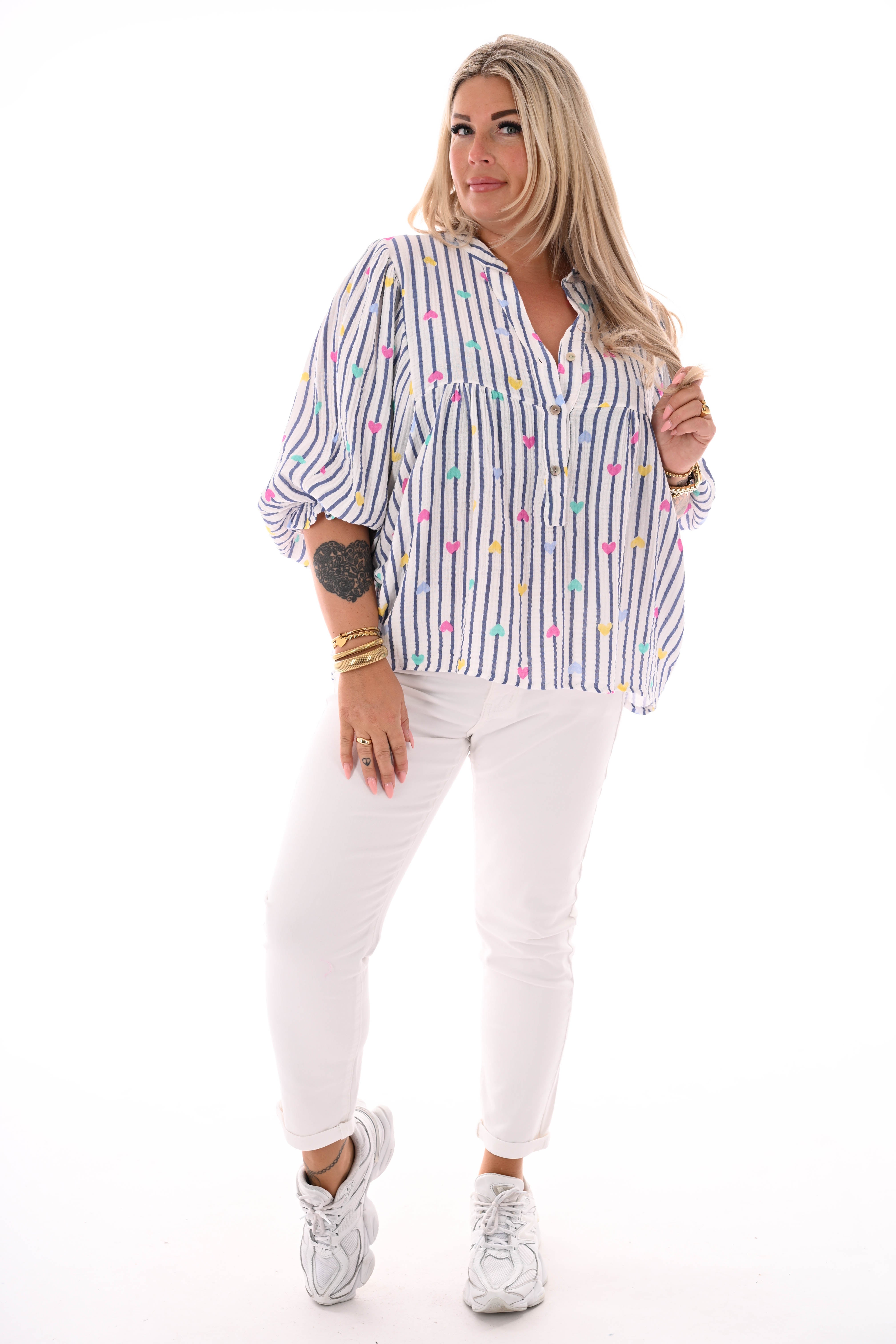 Blouse roezelmouwen strepen en hartjes jeansblauw