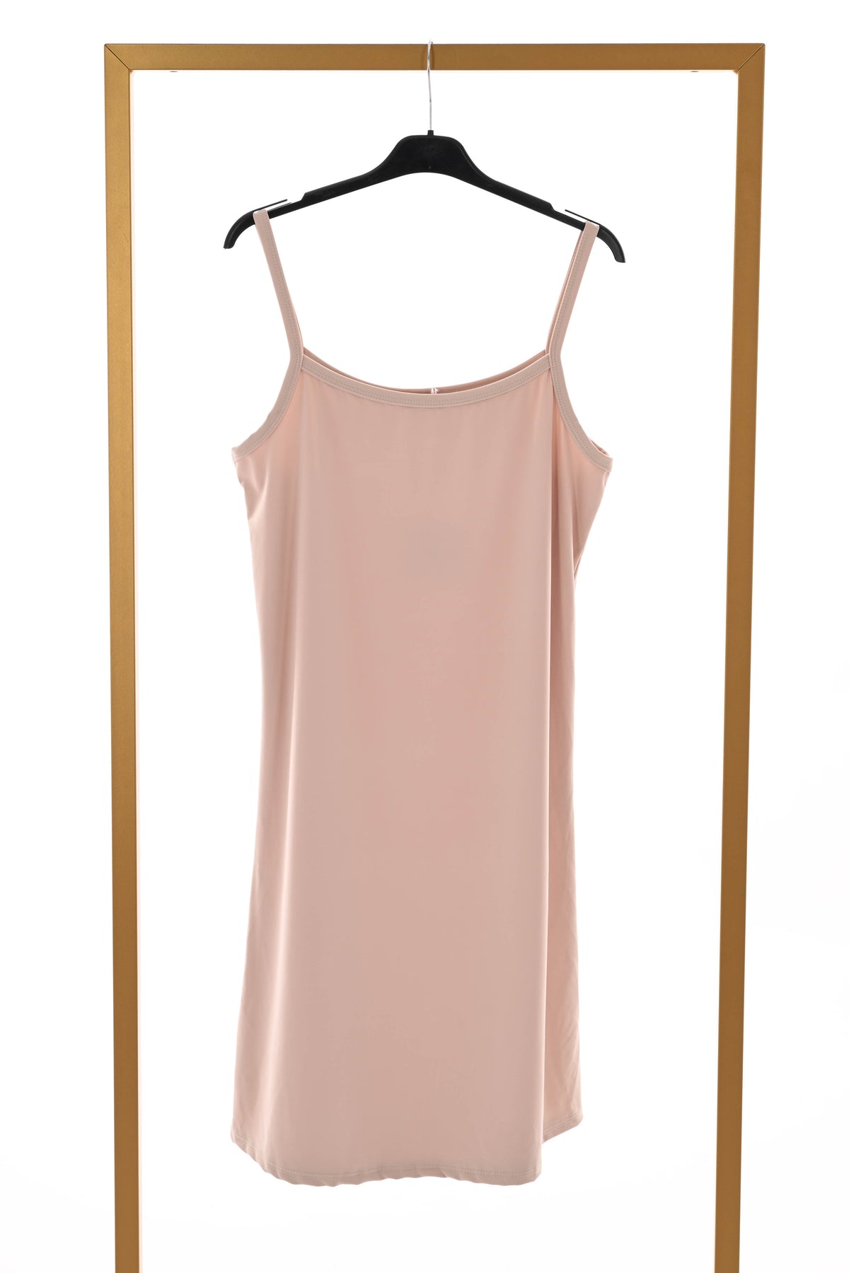 Onderjurkje met smalle bandjes beige