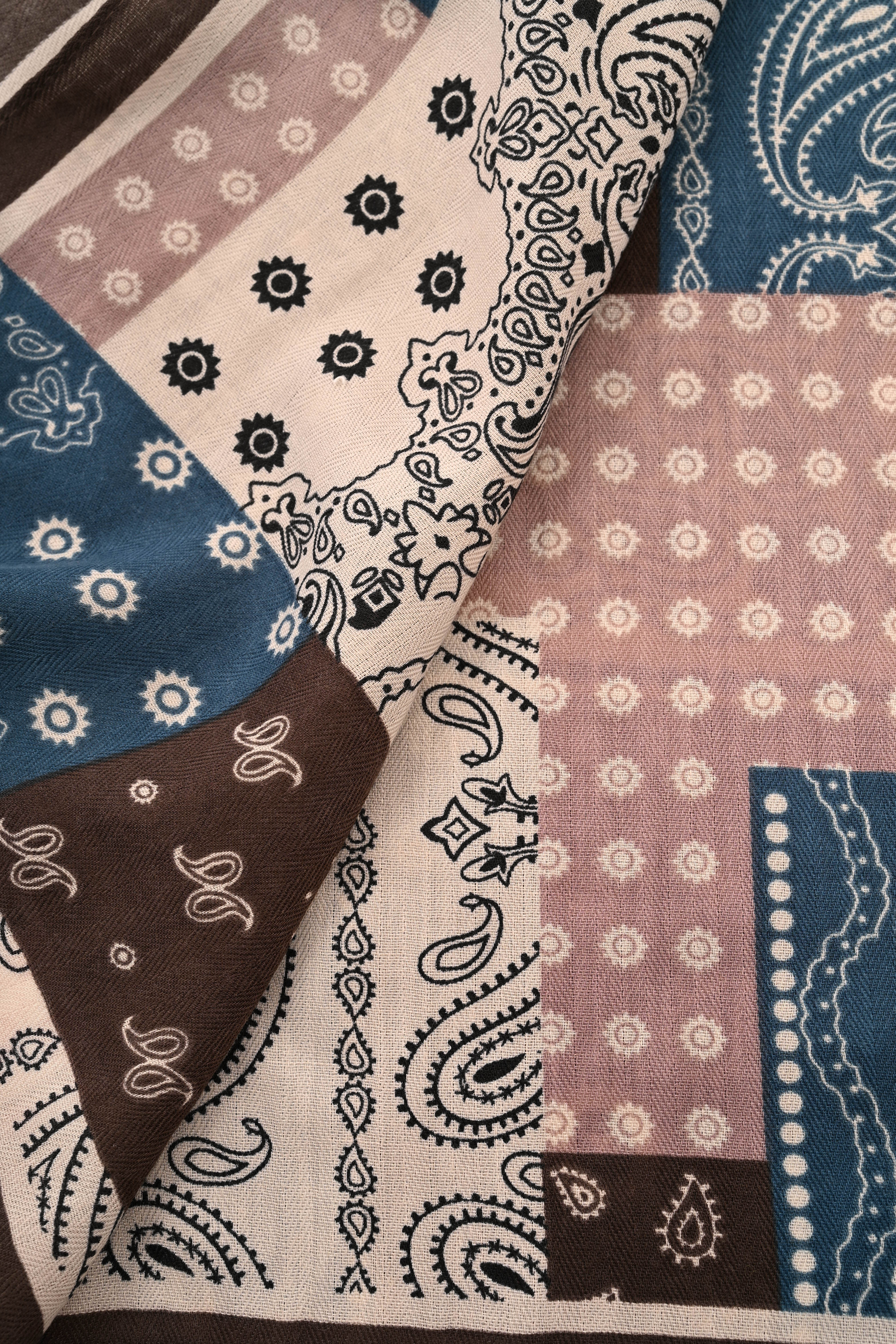 Kort sjaaltje paisley mix roze/bruin