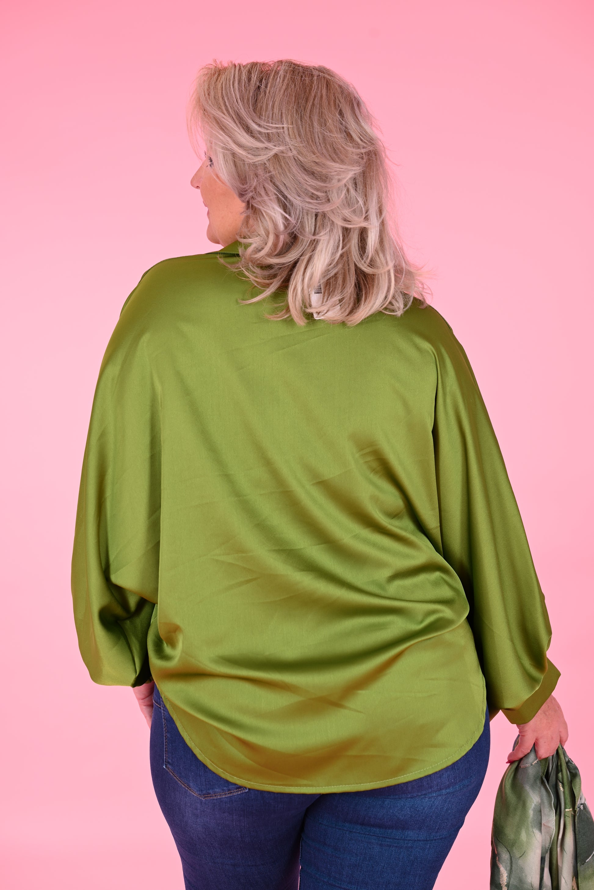 Blouse doorknoop silky appel groen