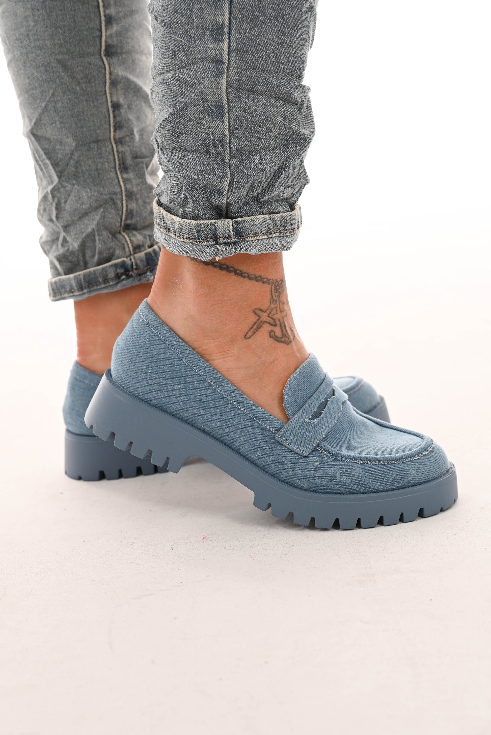 Loafer grove zool jeans