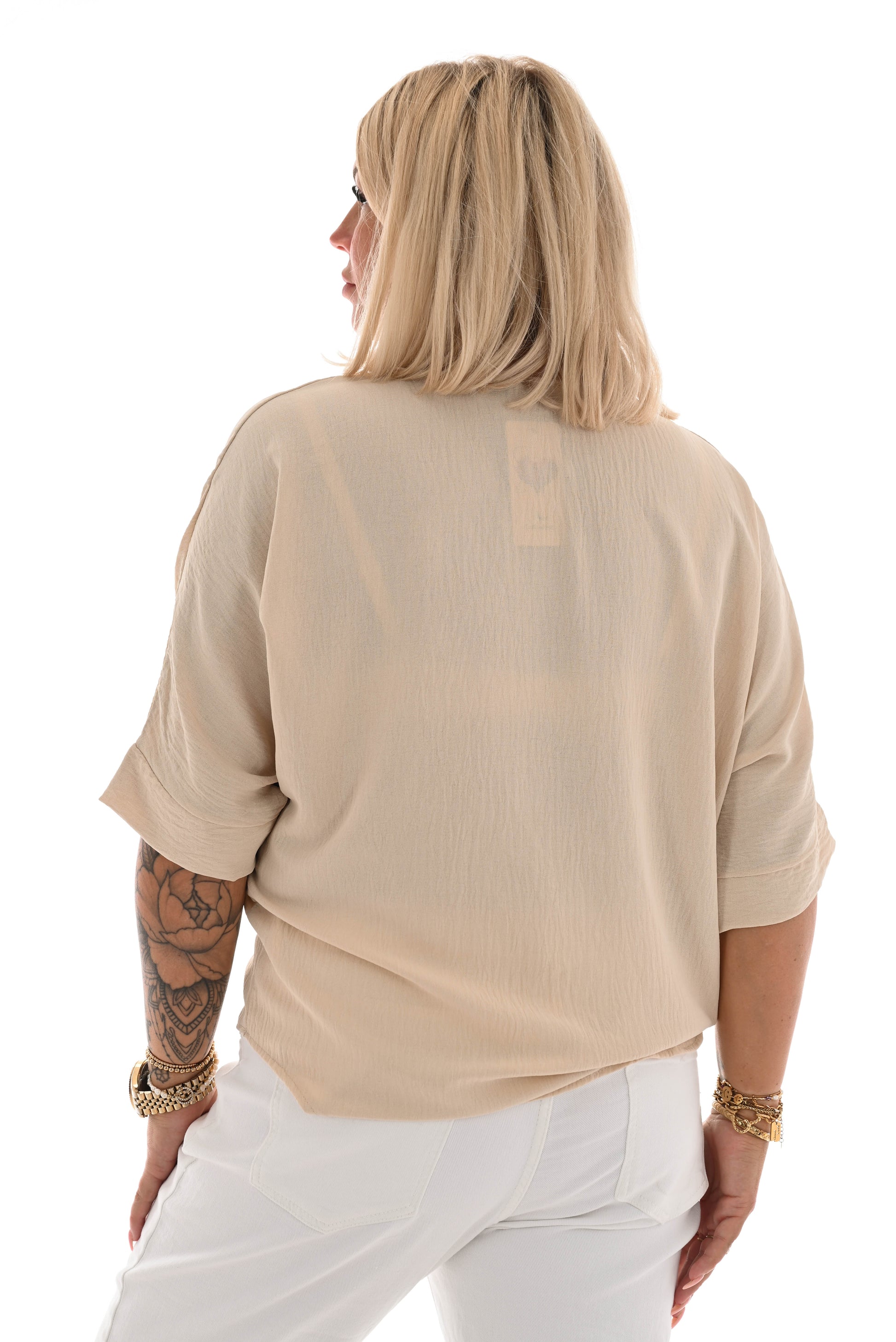 Top met ketting beige