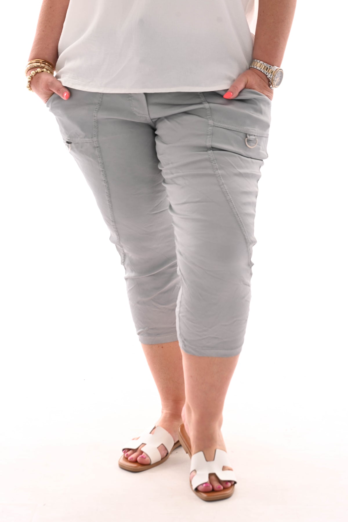 Stretch silky capri grijs