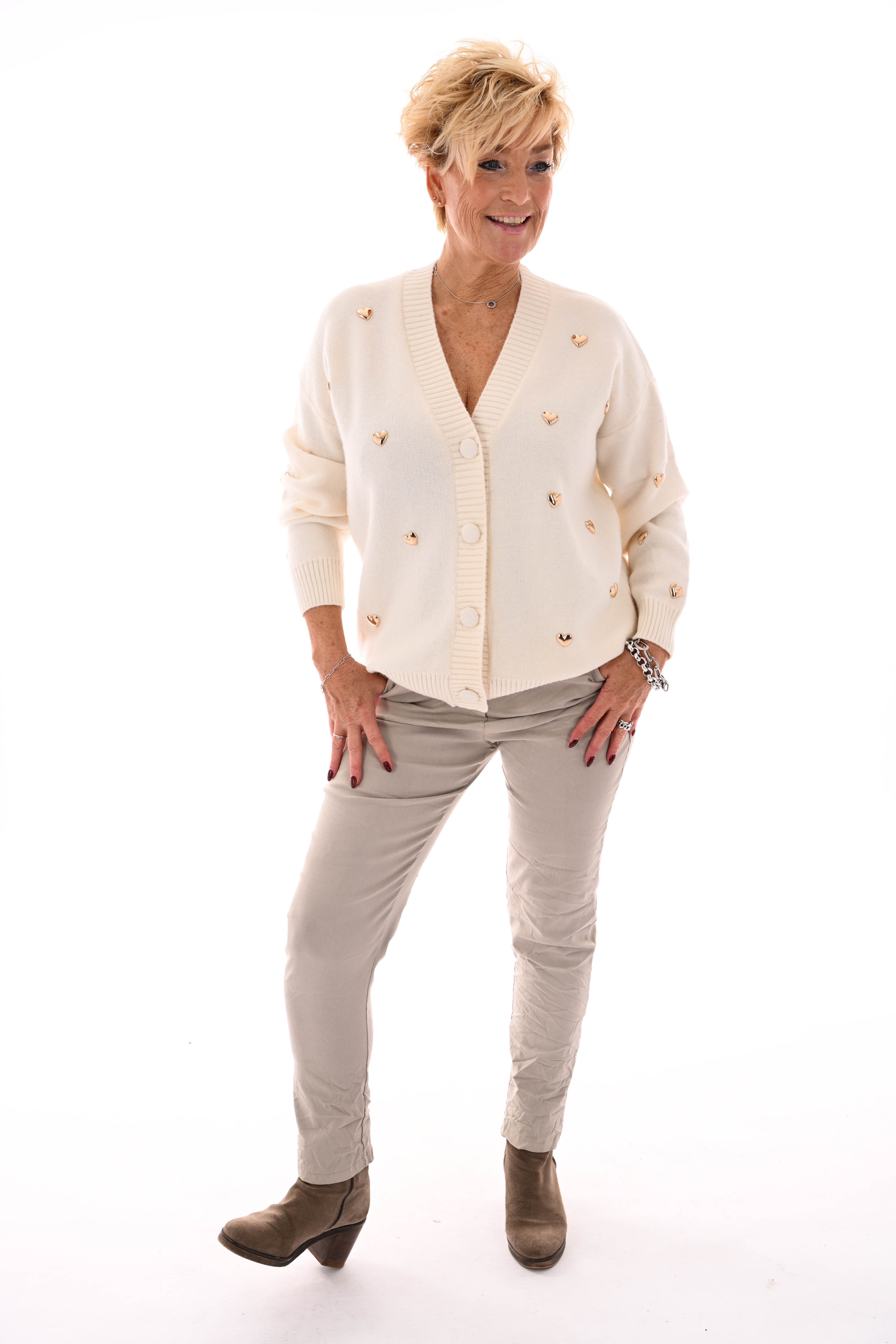 Kort vest hartjes v-hals creme