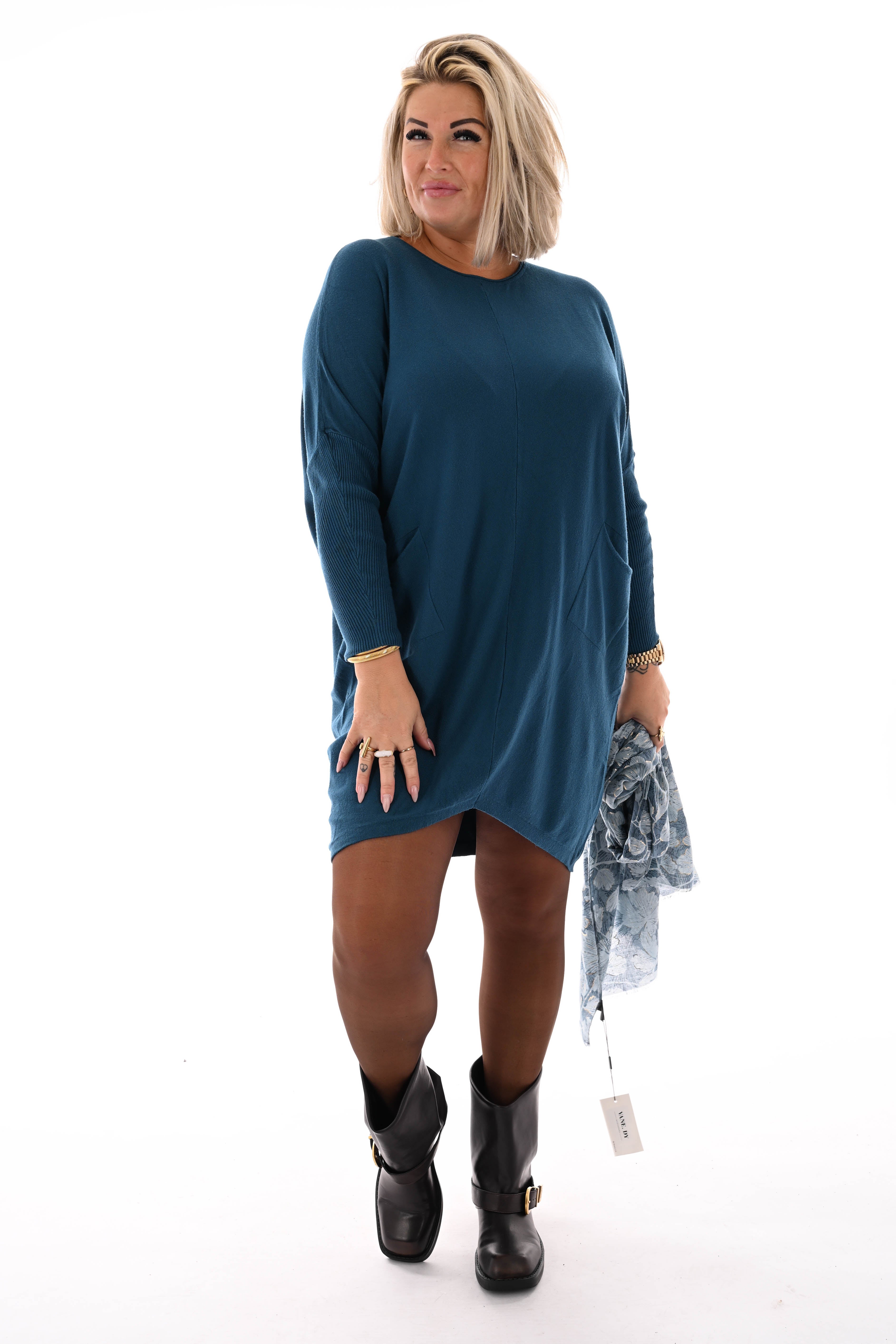 Basic trui met zakjes petrol