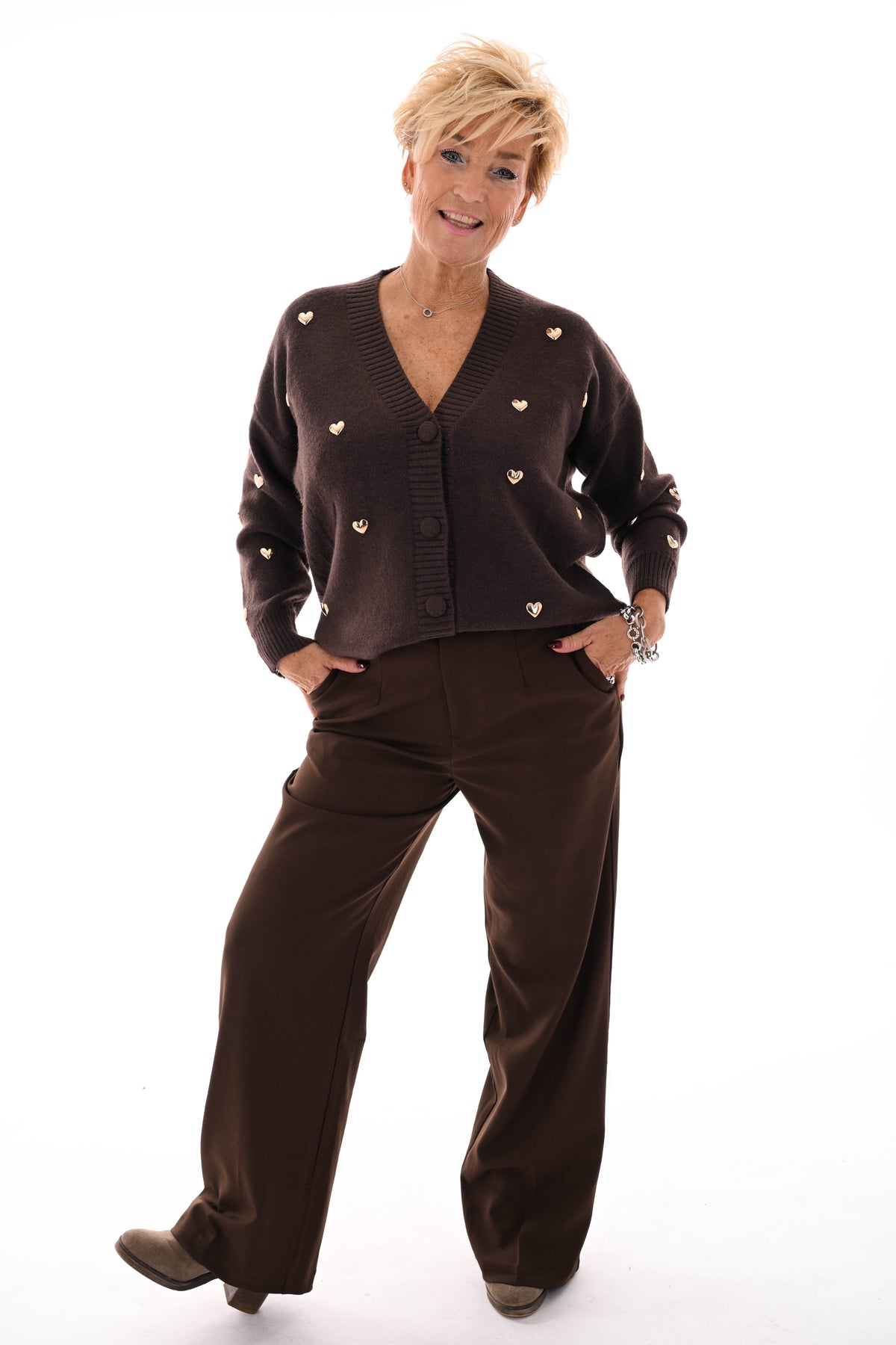 Kort vest hartjes v-hals bruin