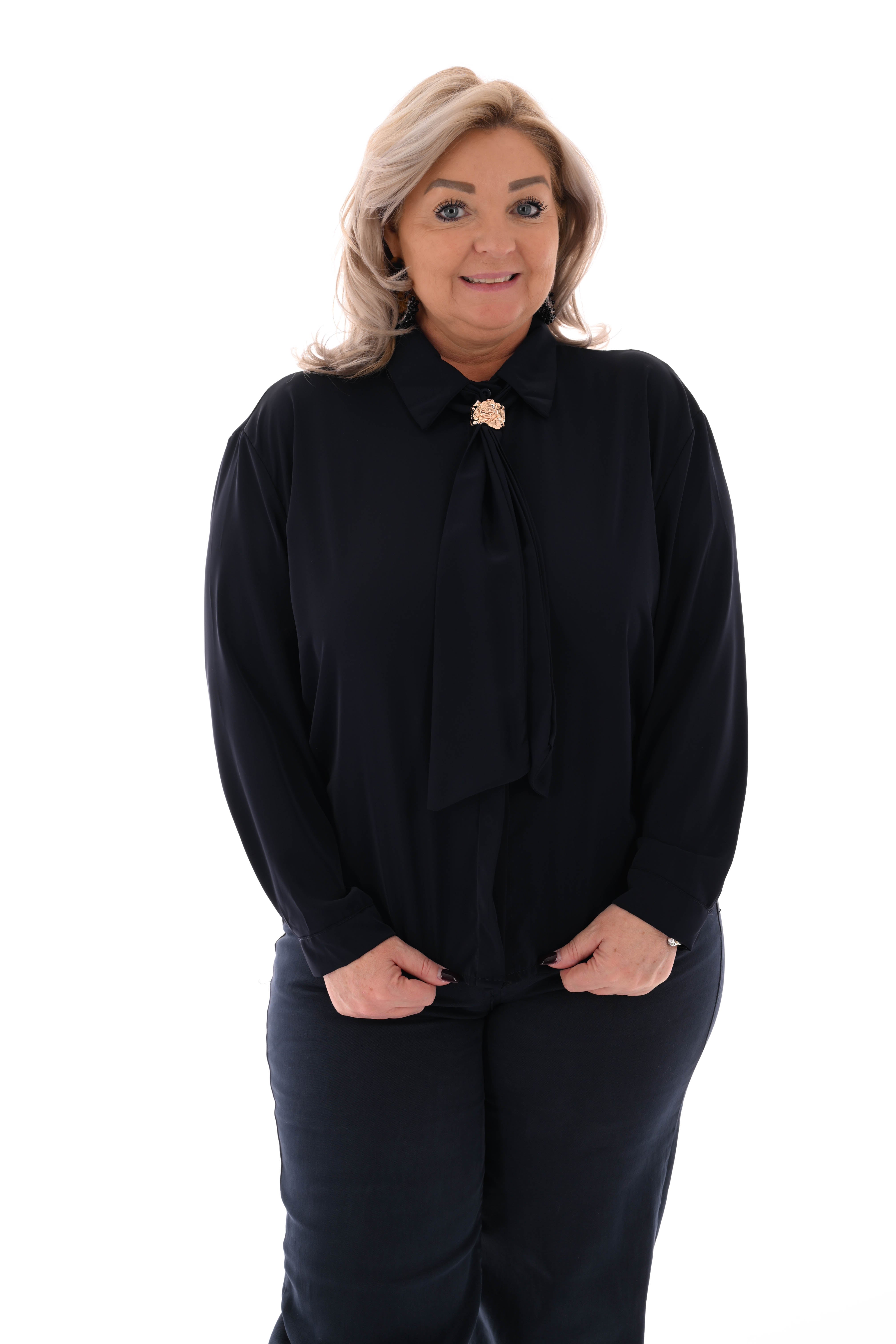 Doorknoop blouse gouden details marineblauw