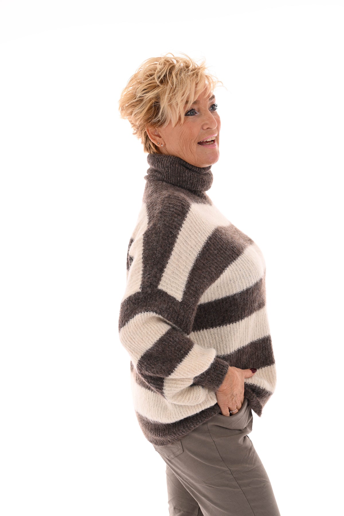 Gebreide coltrui met strepen taupe