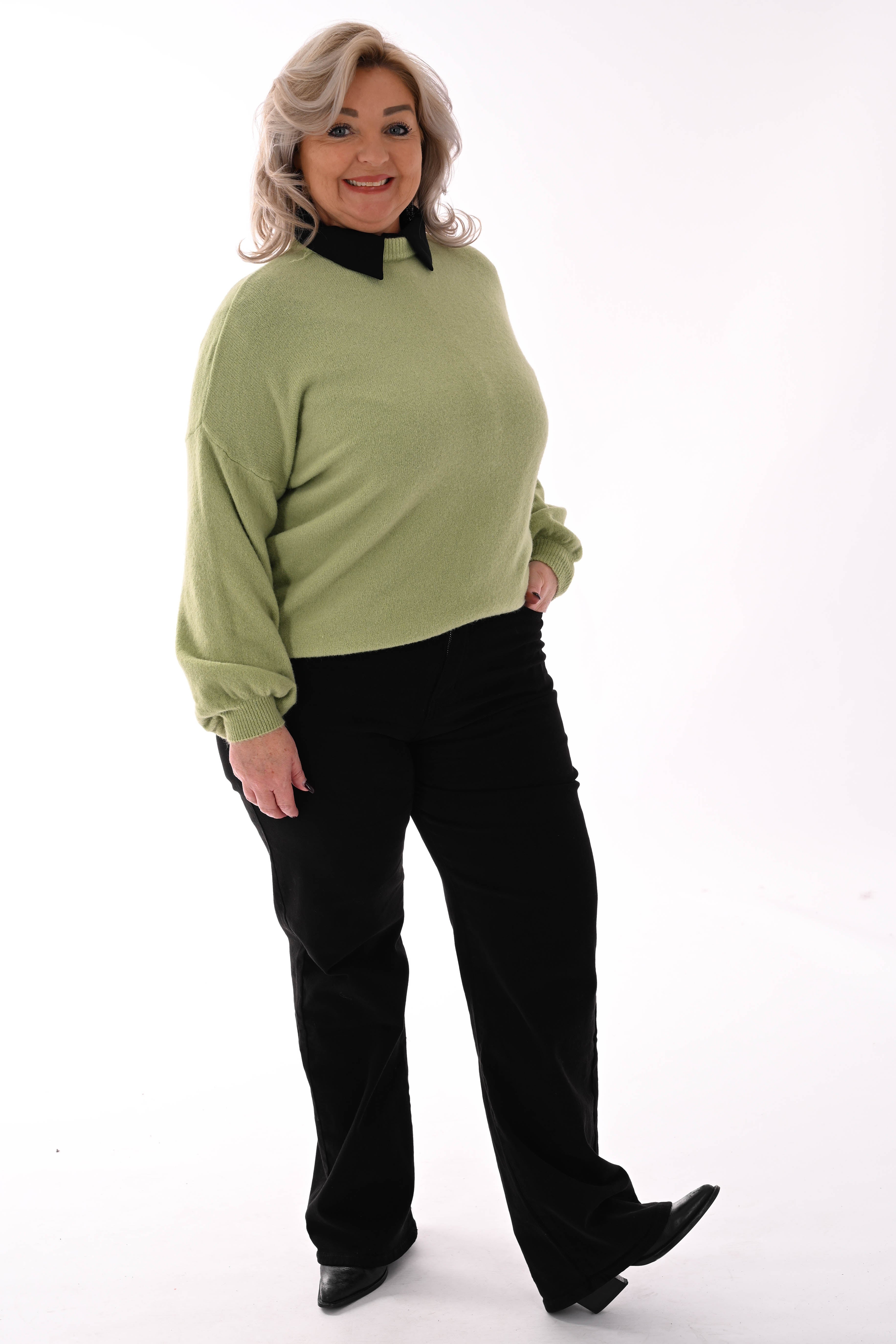 Fijn gebreide trui ronde hals uni pistache