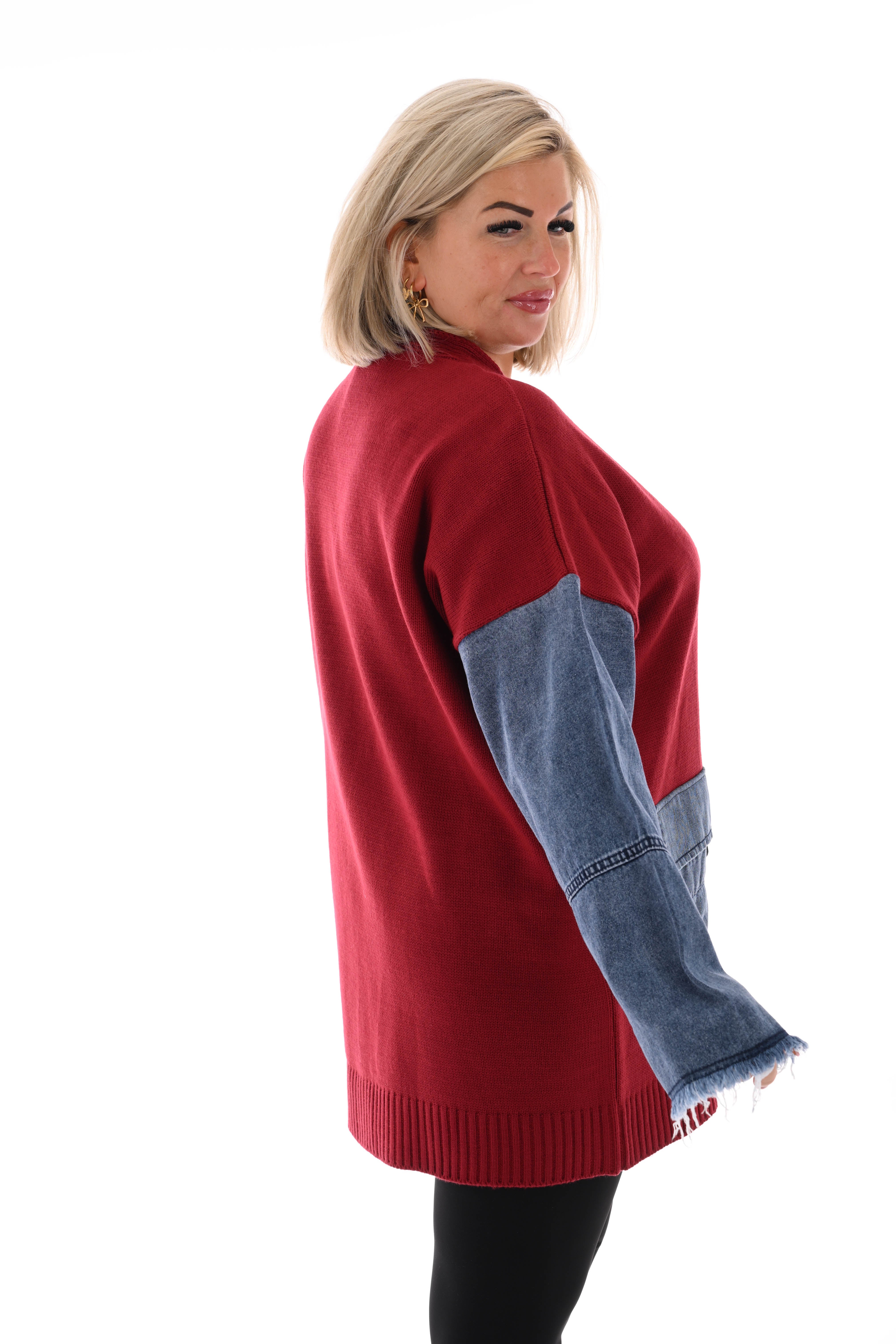 Gebreid vest met jeans rood