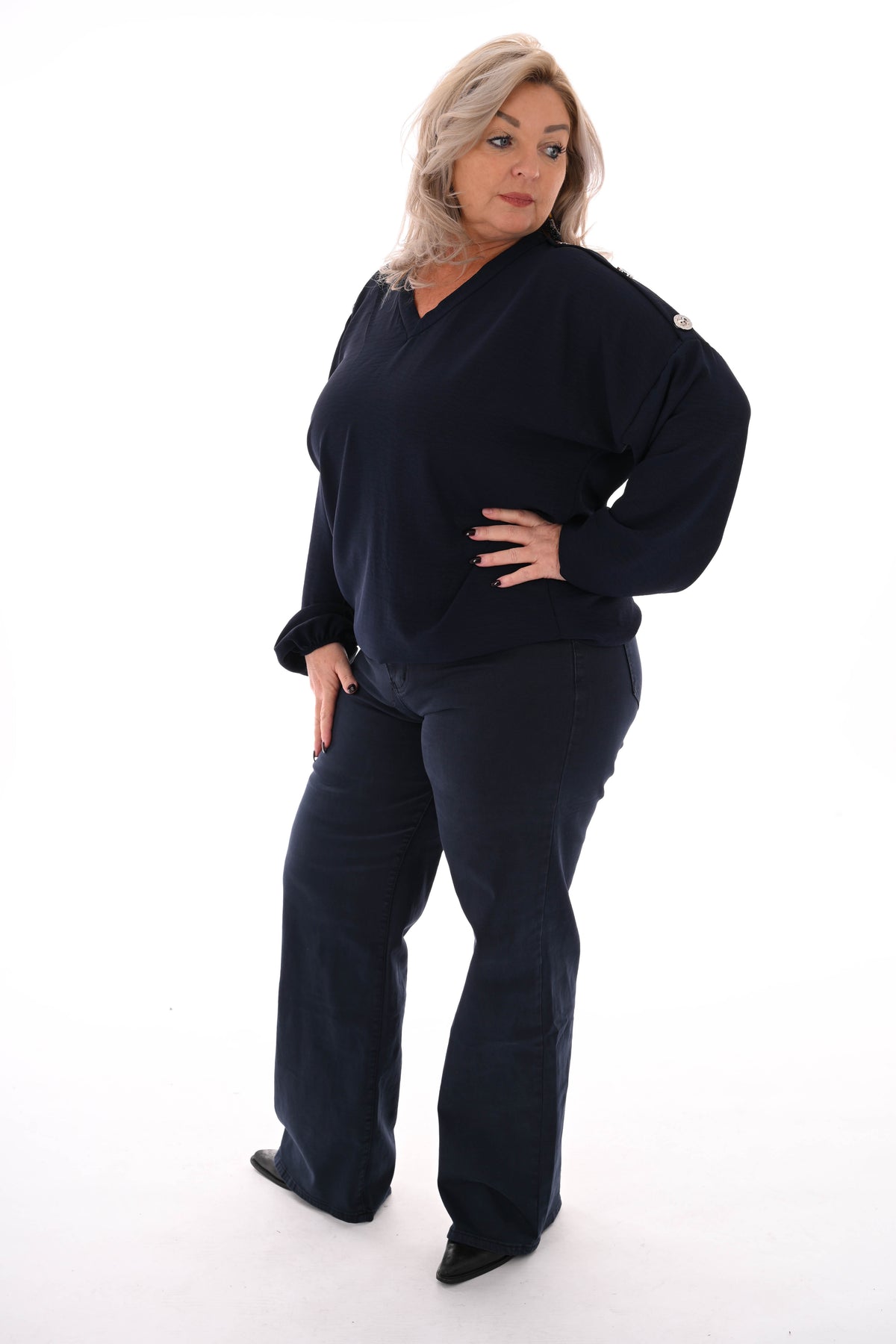 Top v-hals met knopen op de schouders marineblauw