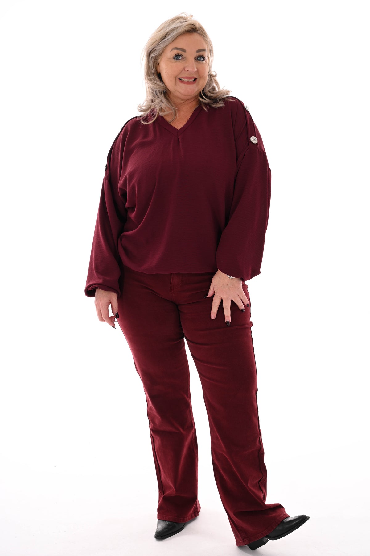 Top v-hals met knopen op de schouders bordeaux