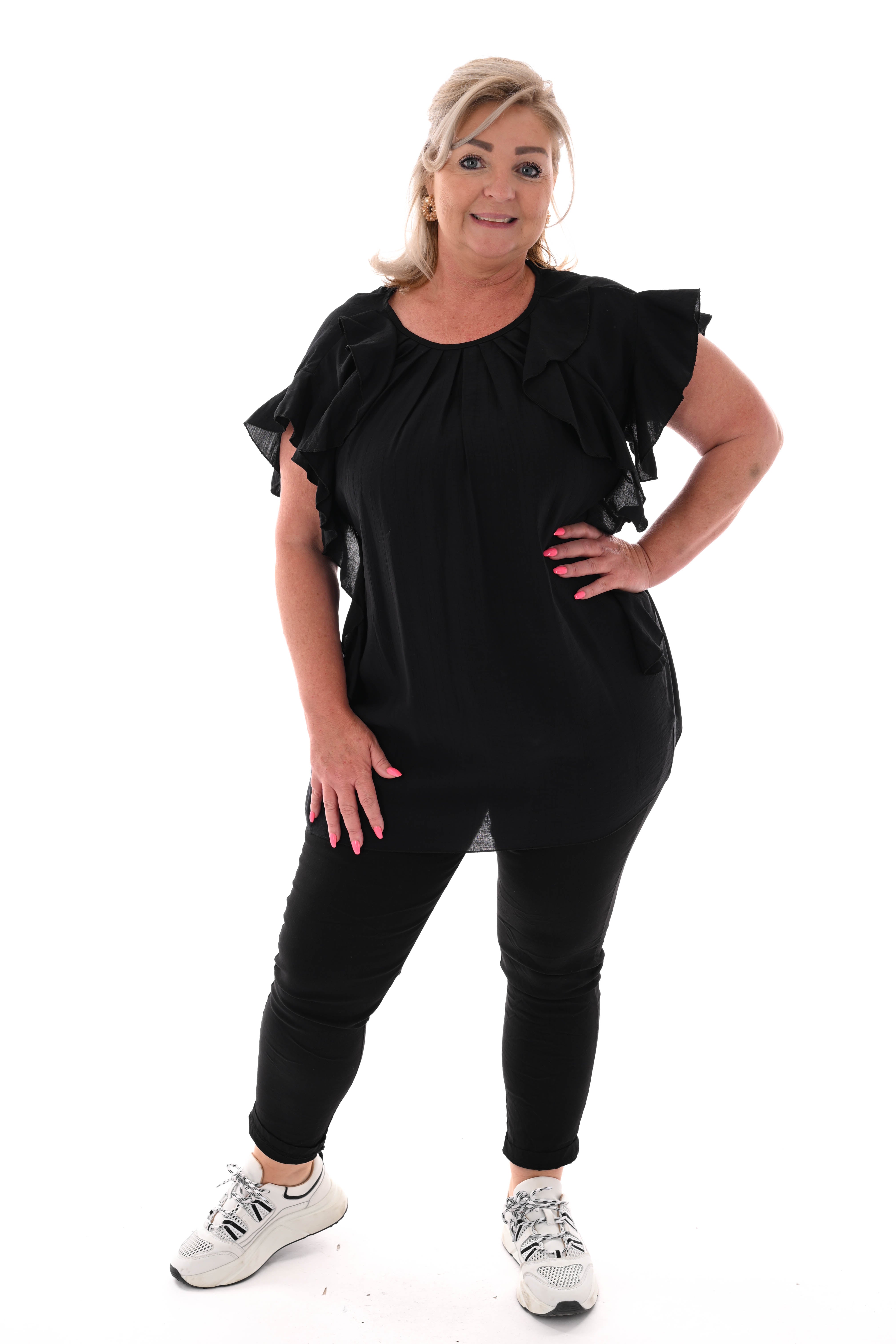 Top ruffles met ceintuur zwart
