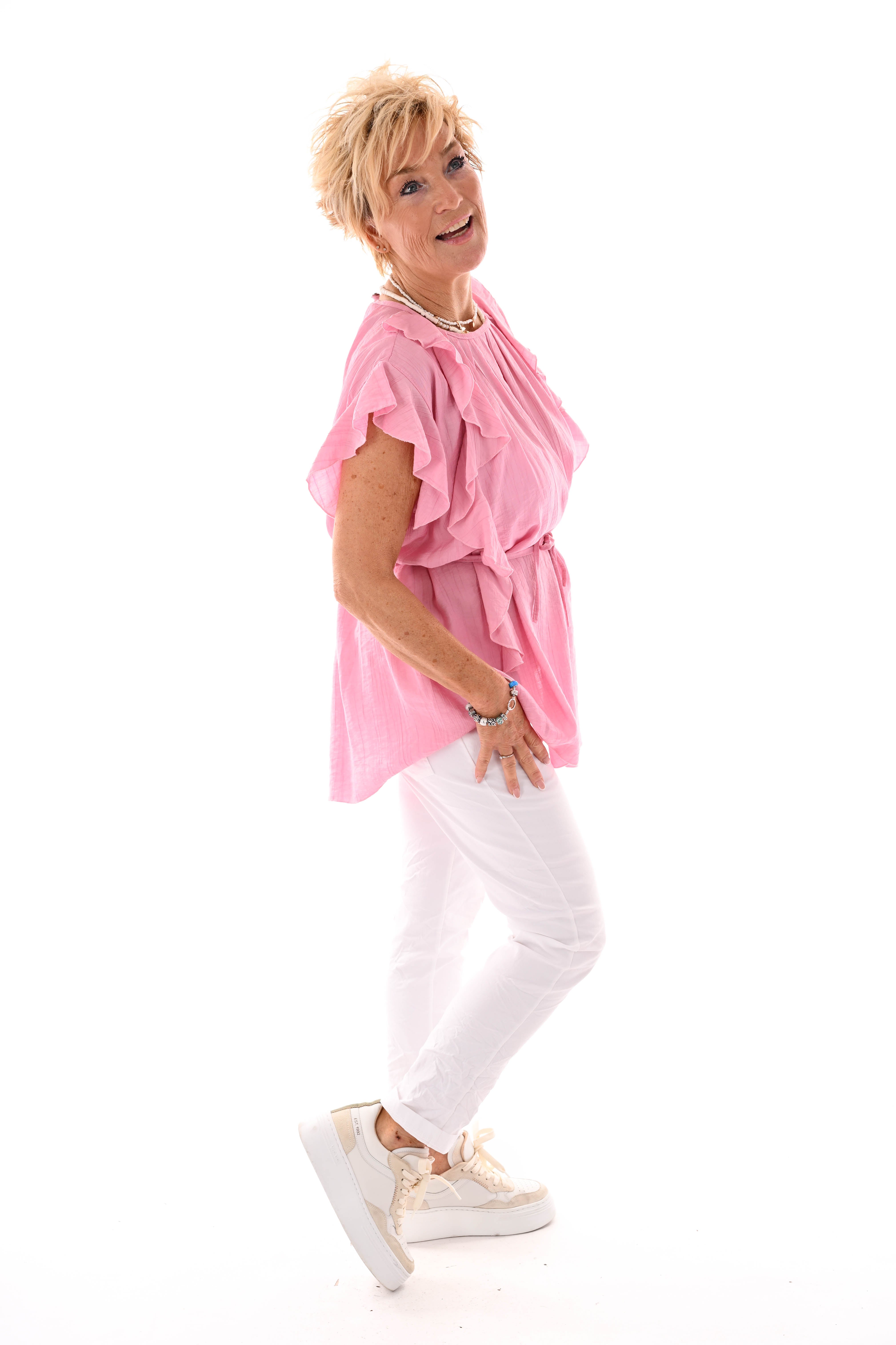 Top ruffles met ceintuur roze