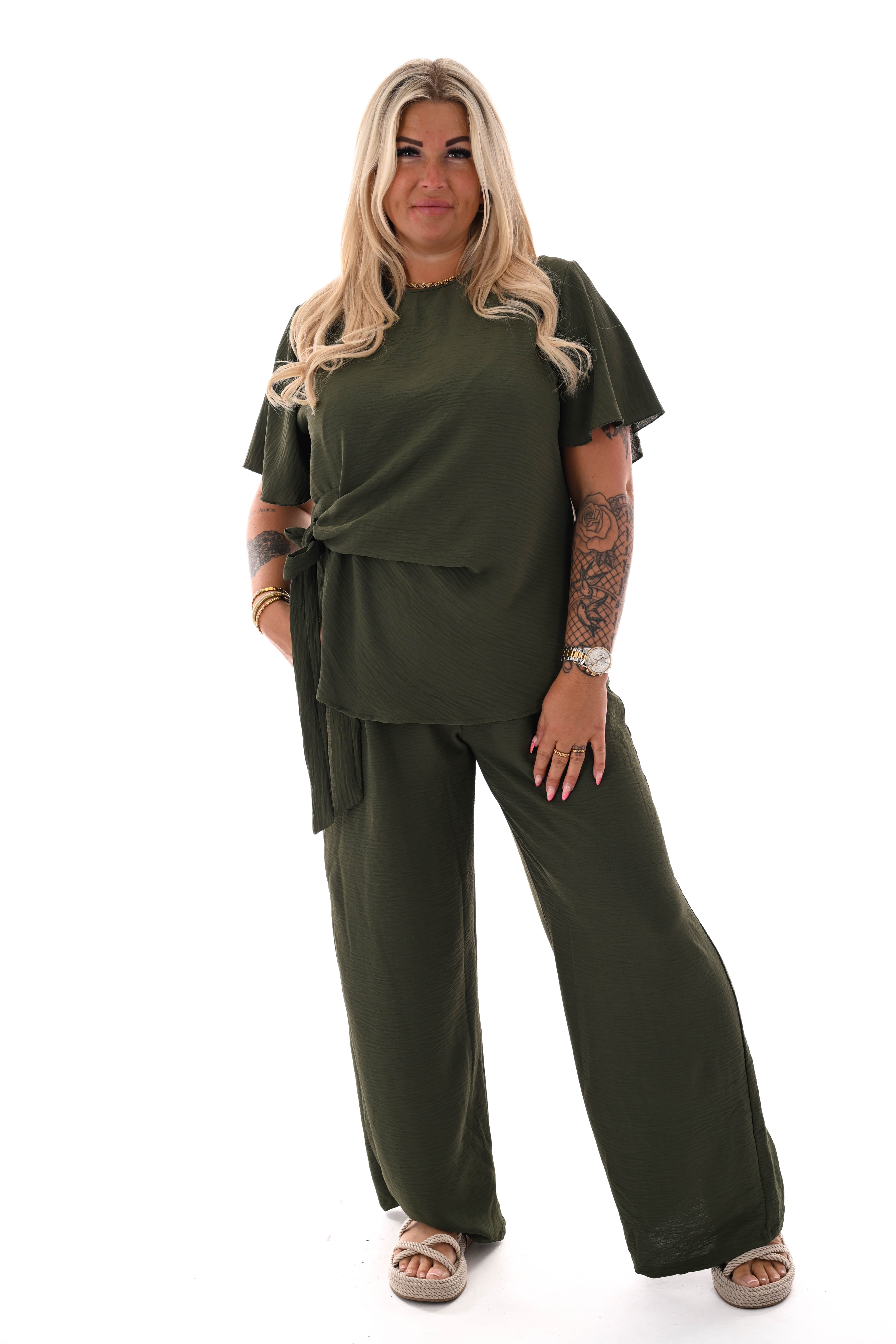 Tweedelig set met knoop detail uni legergroen