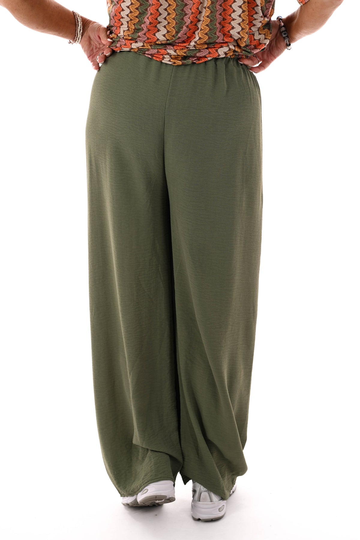Wijde broek uni legergroen