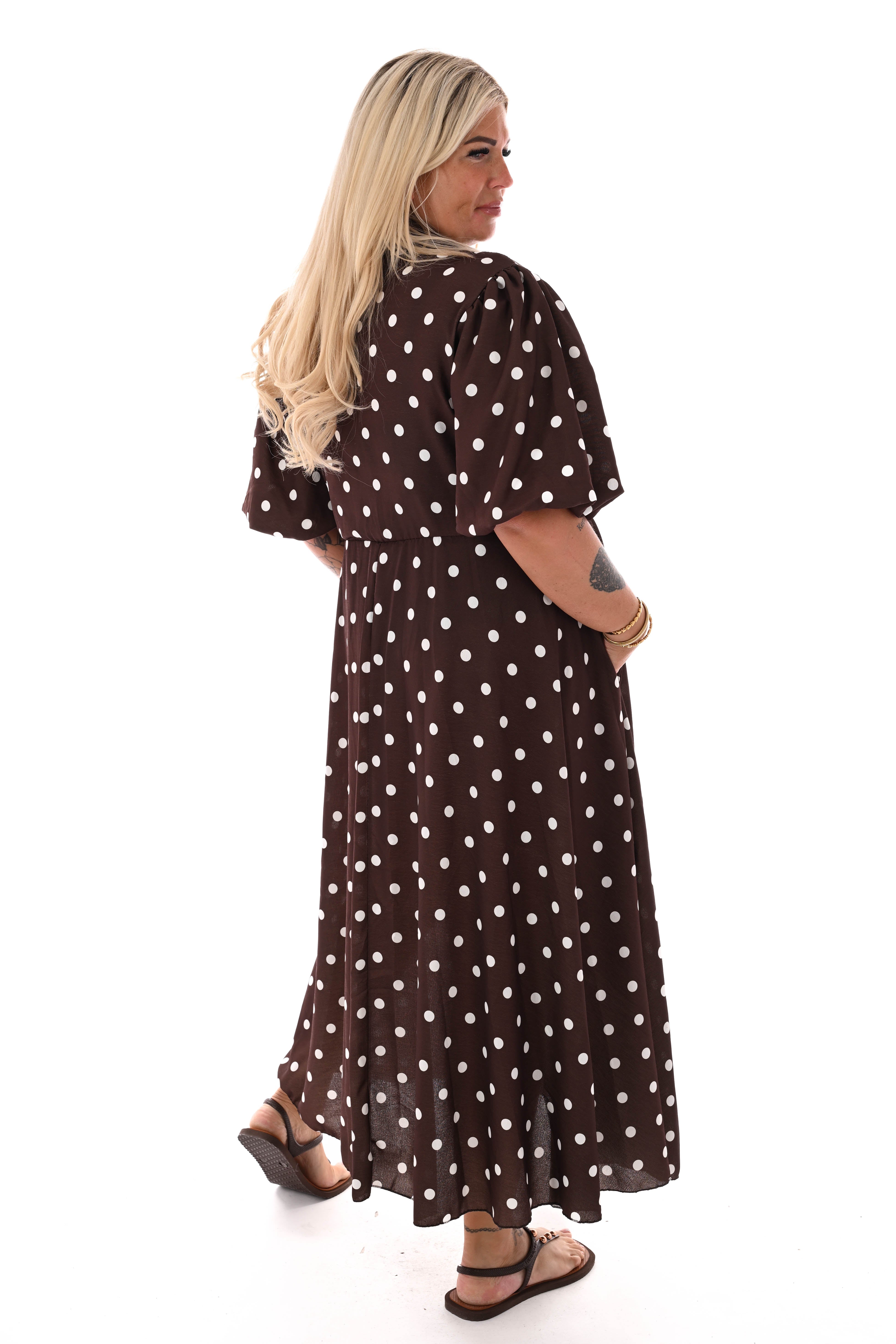 Maxi jurk overslag dots donkerbruin