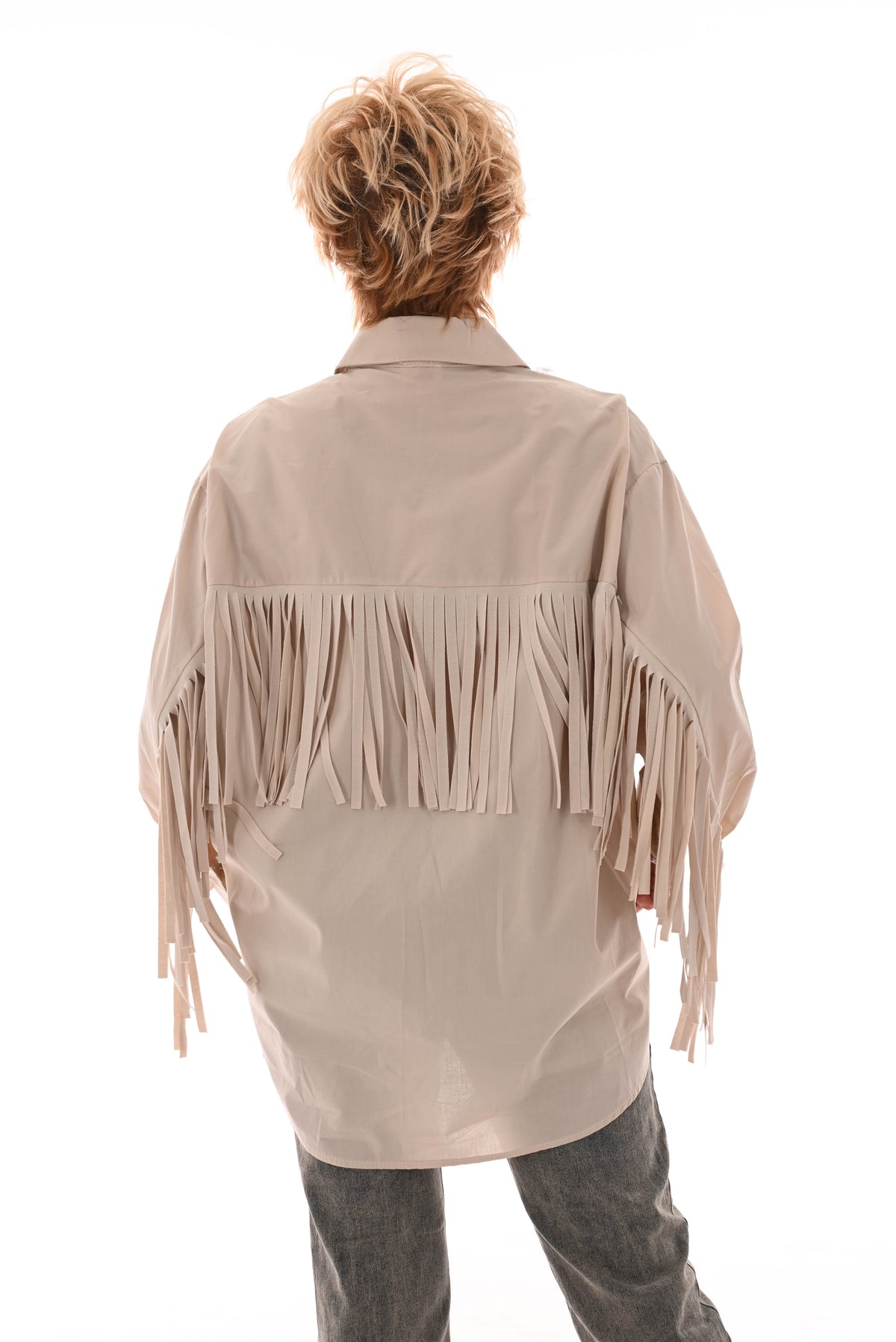 Blouse franjes met borstzak beige