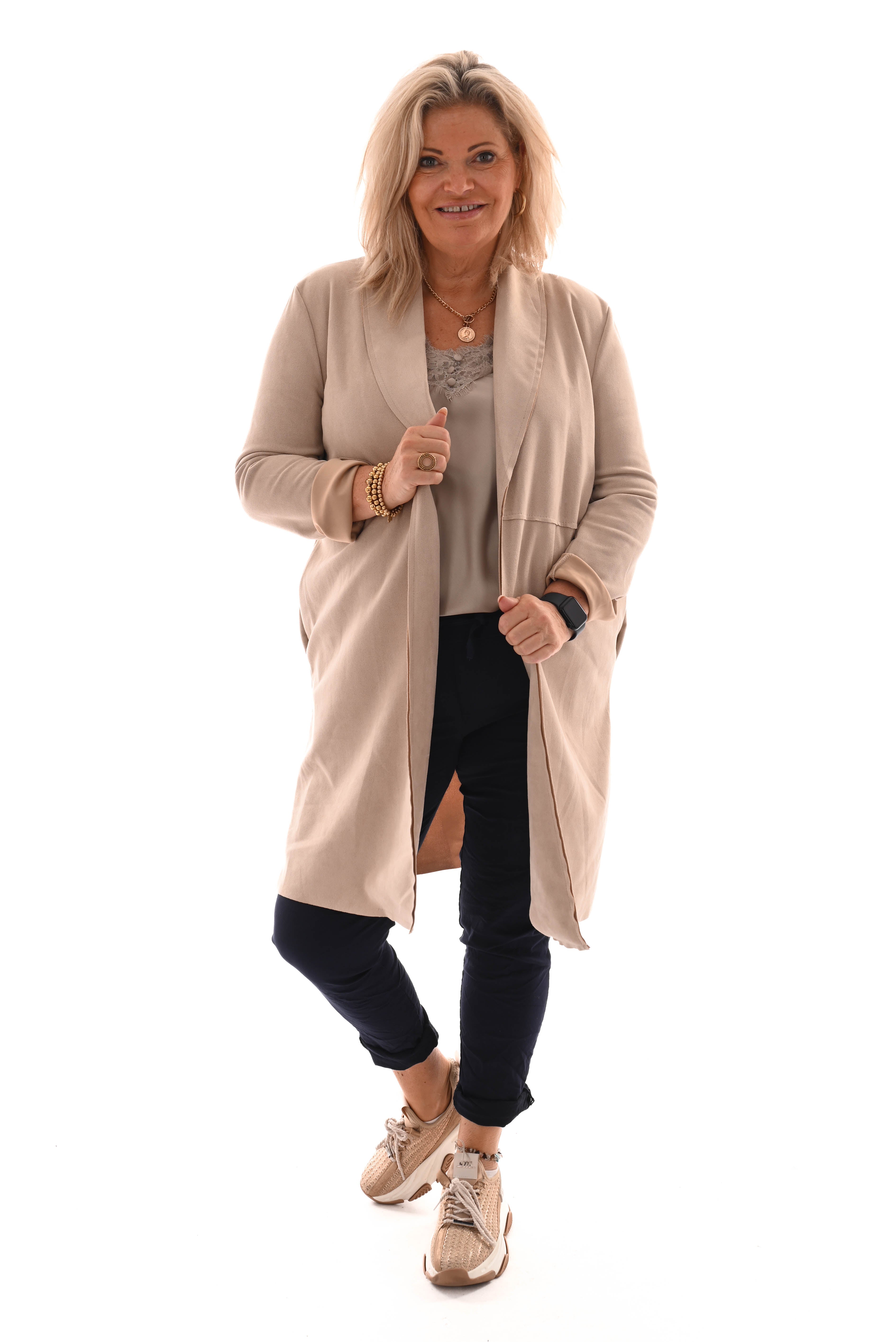 Suede look jas beige