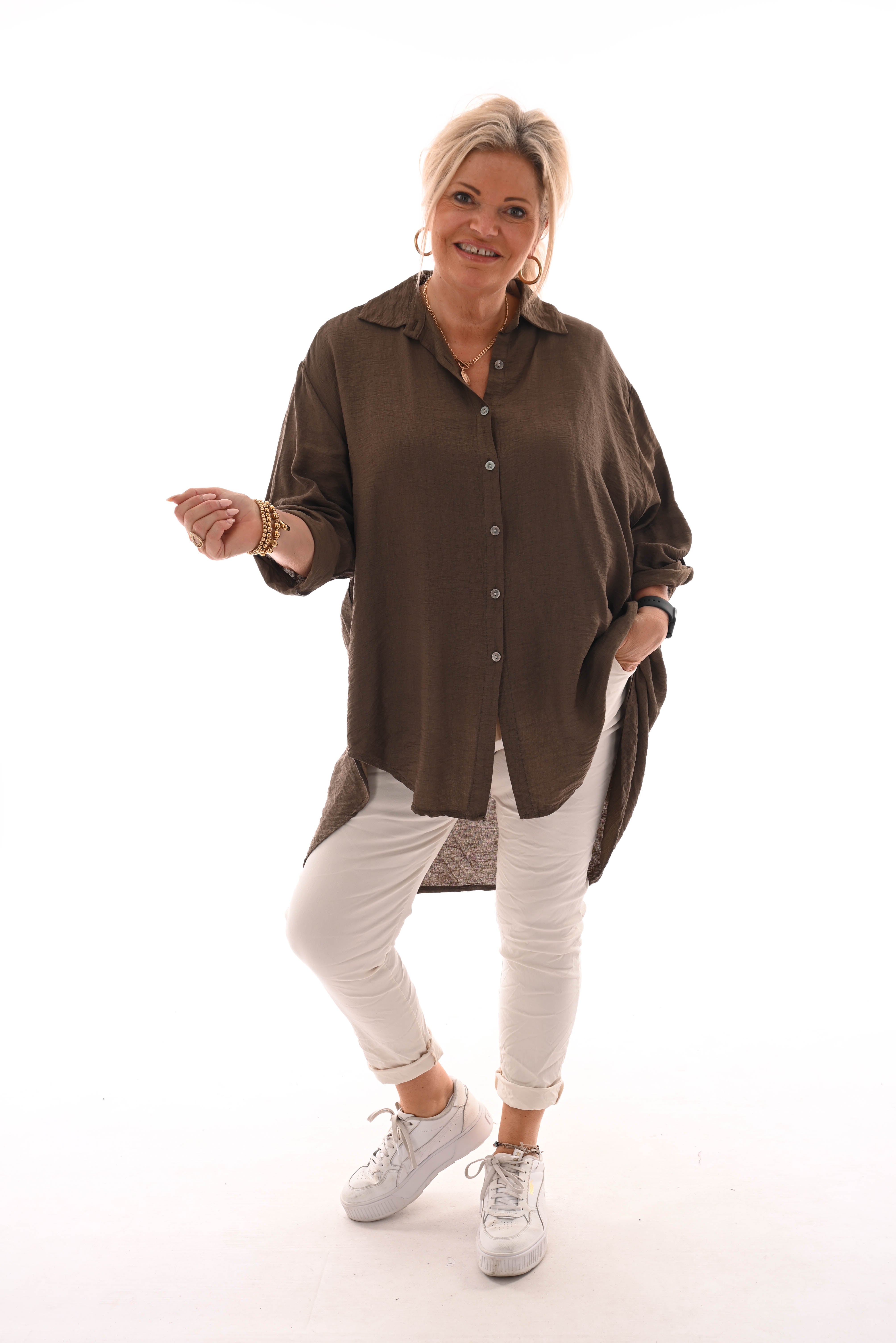 Doorknoop blouse crepe ophaalmouwen bruin