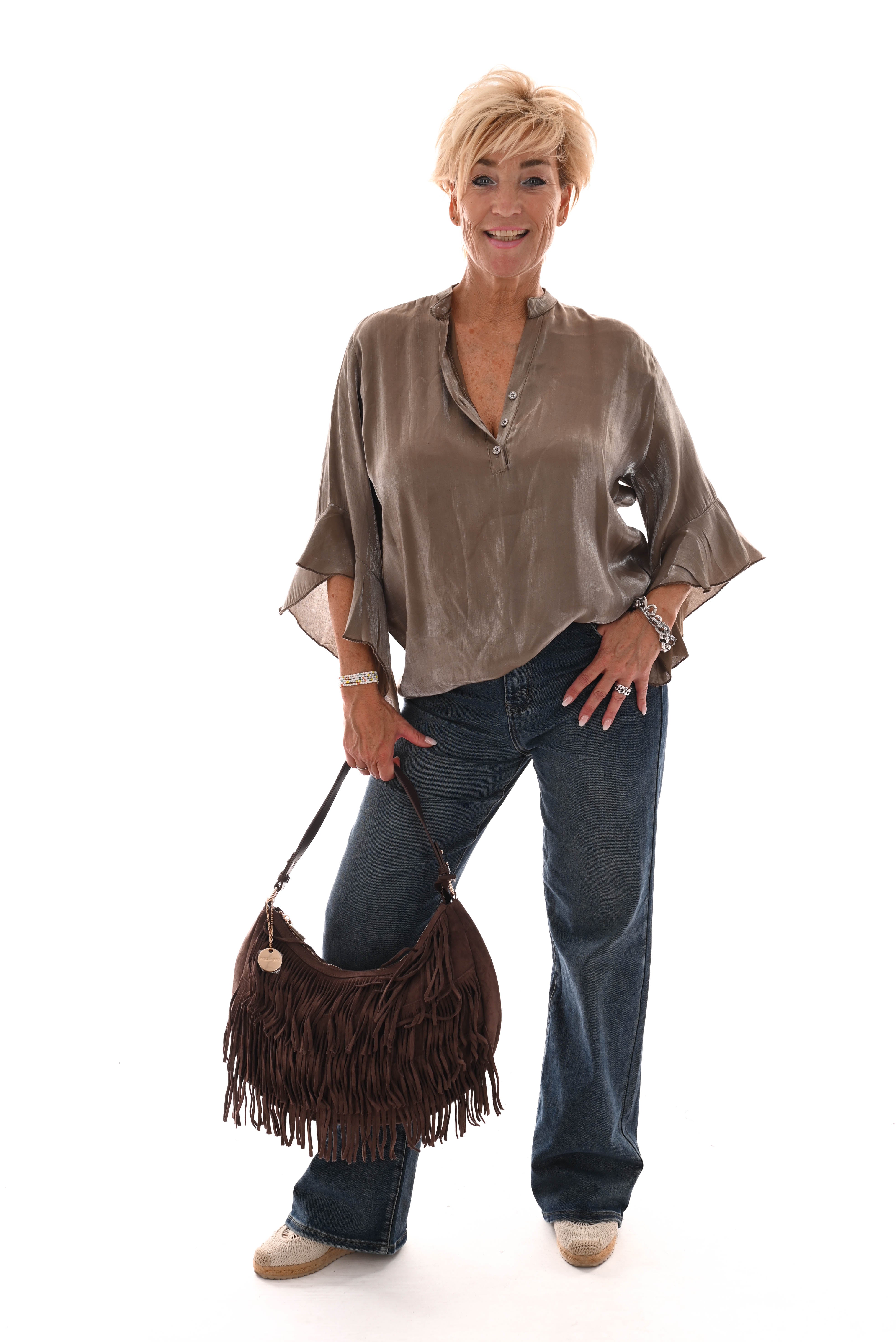 Silky top v-hals uitlopende mouwen taupe