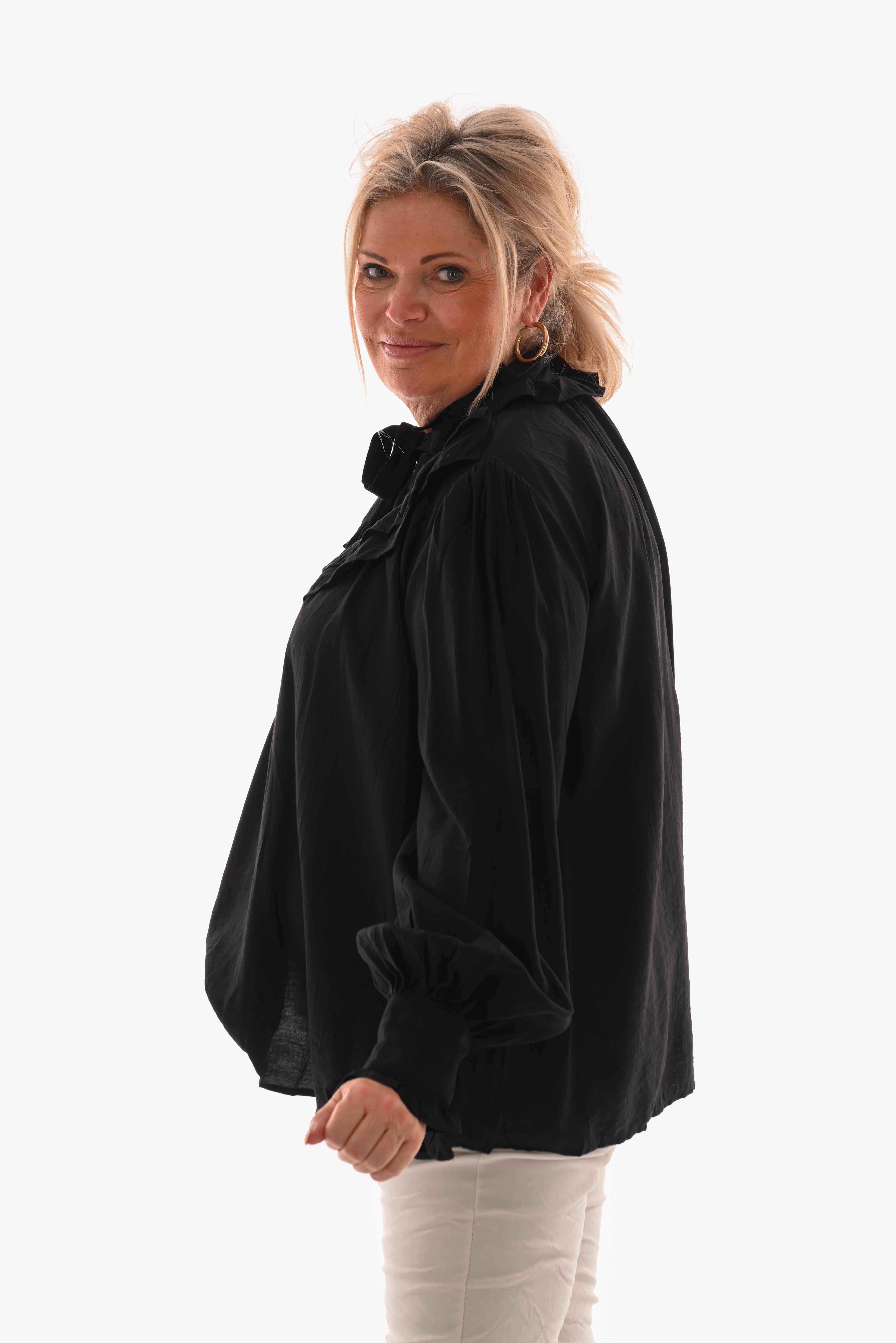 Blouse met strik en roezels zwart