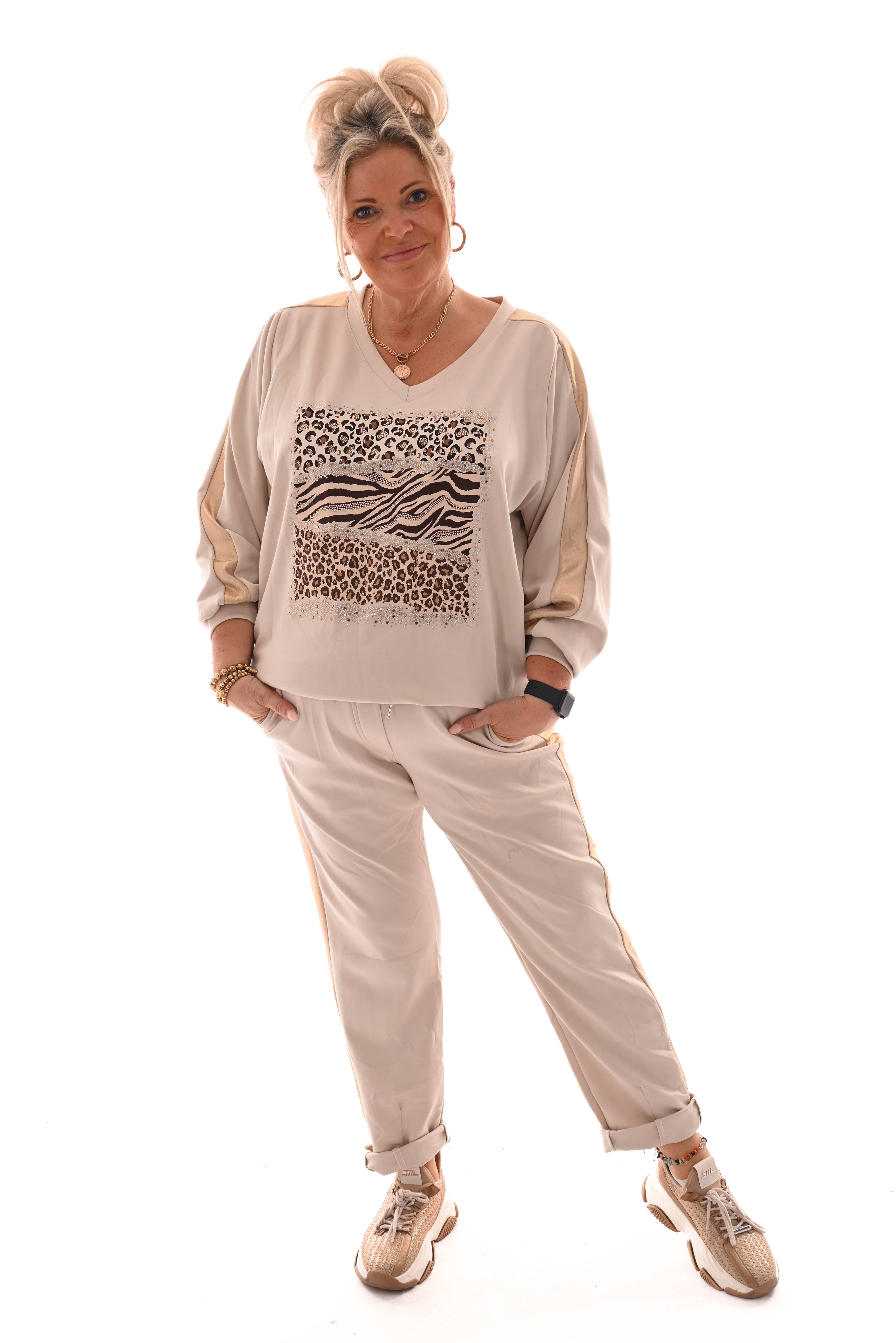 Tweedelig pak dieren mix gouden bies comfy beige