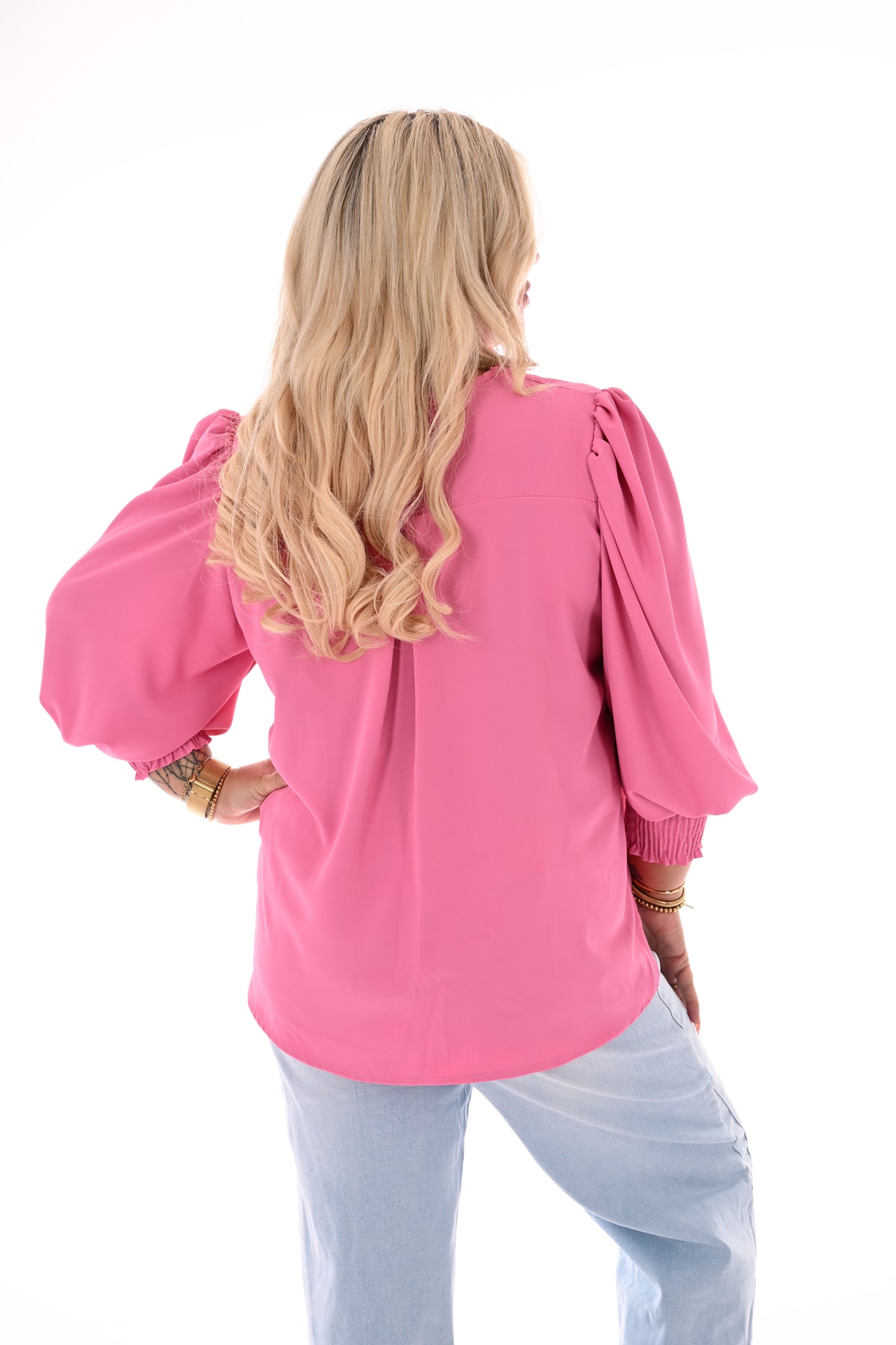 Top met v-hals en lange smockmouwen roze