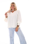 Top met v-hals en lange smockmouwen roomwit