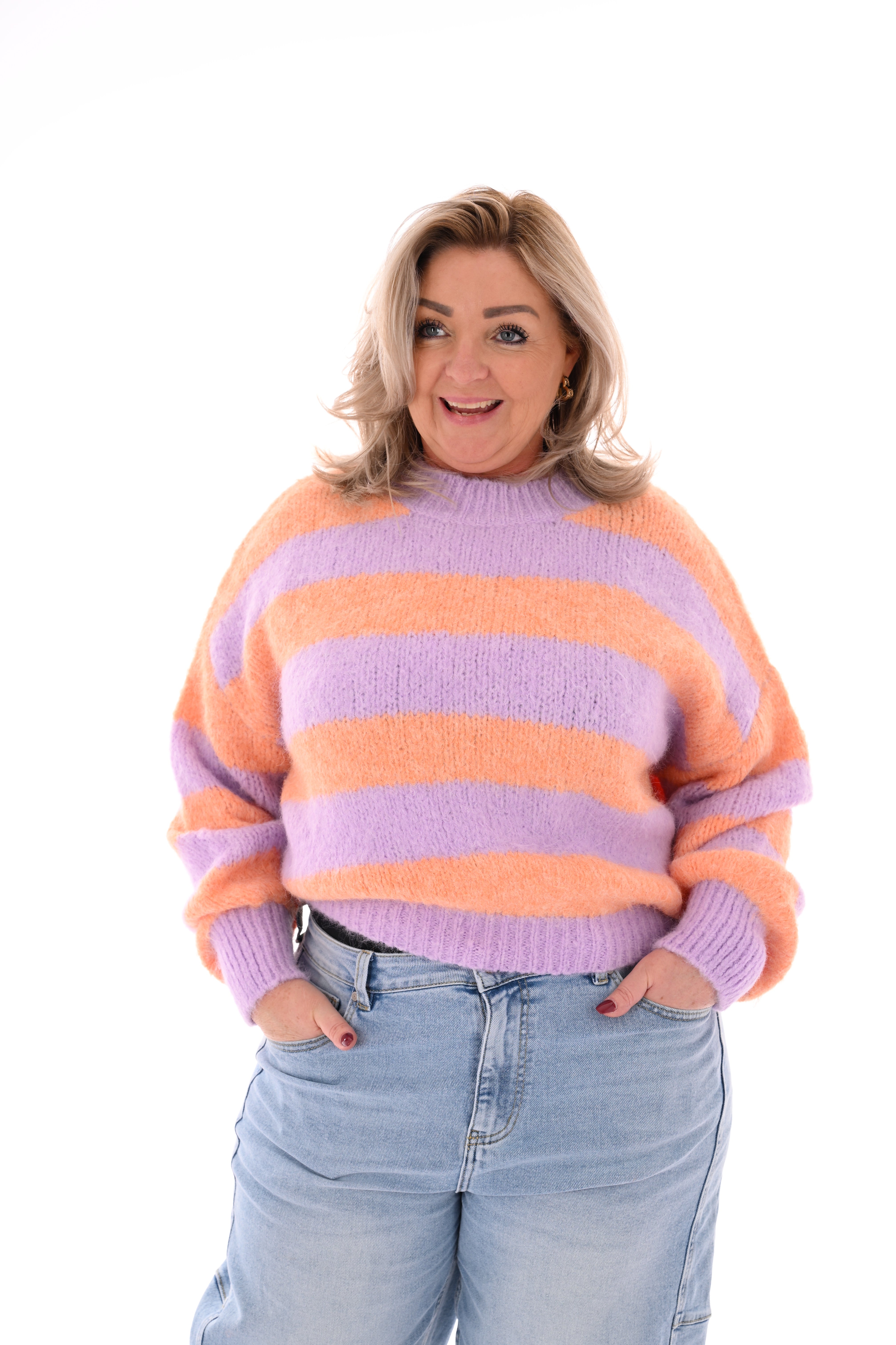 Gebreide trui strepen en pofmouwen lila/peach
