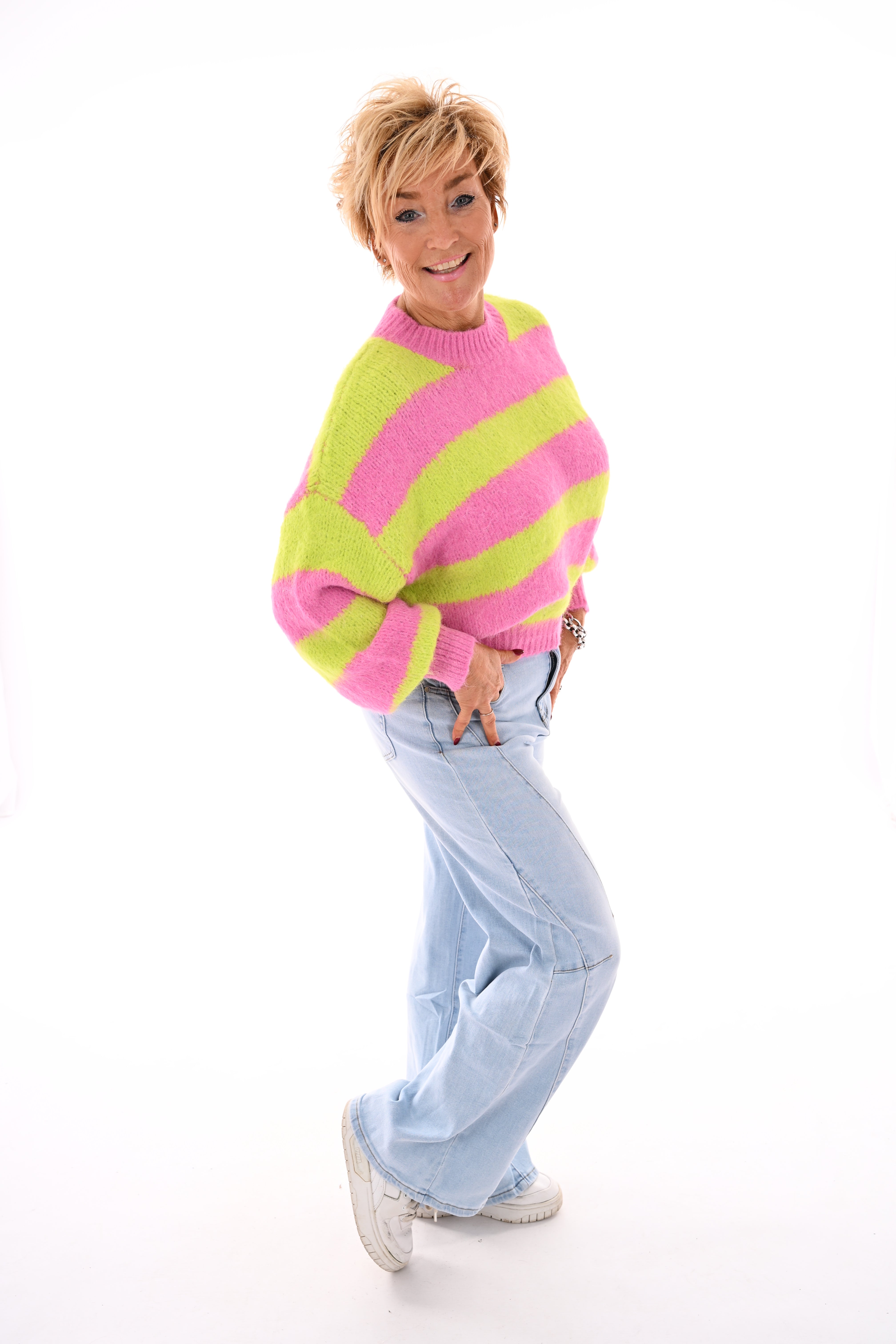 Gebreide trui strepen en pofmouwen lime/roze