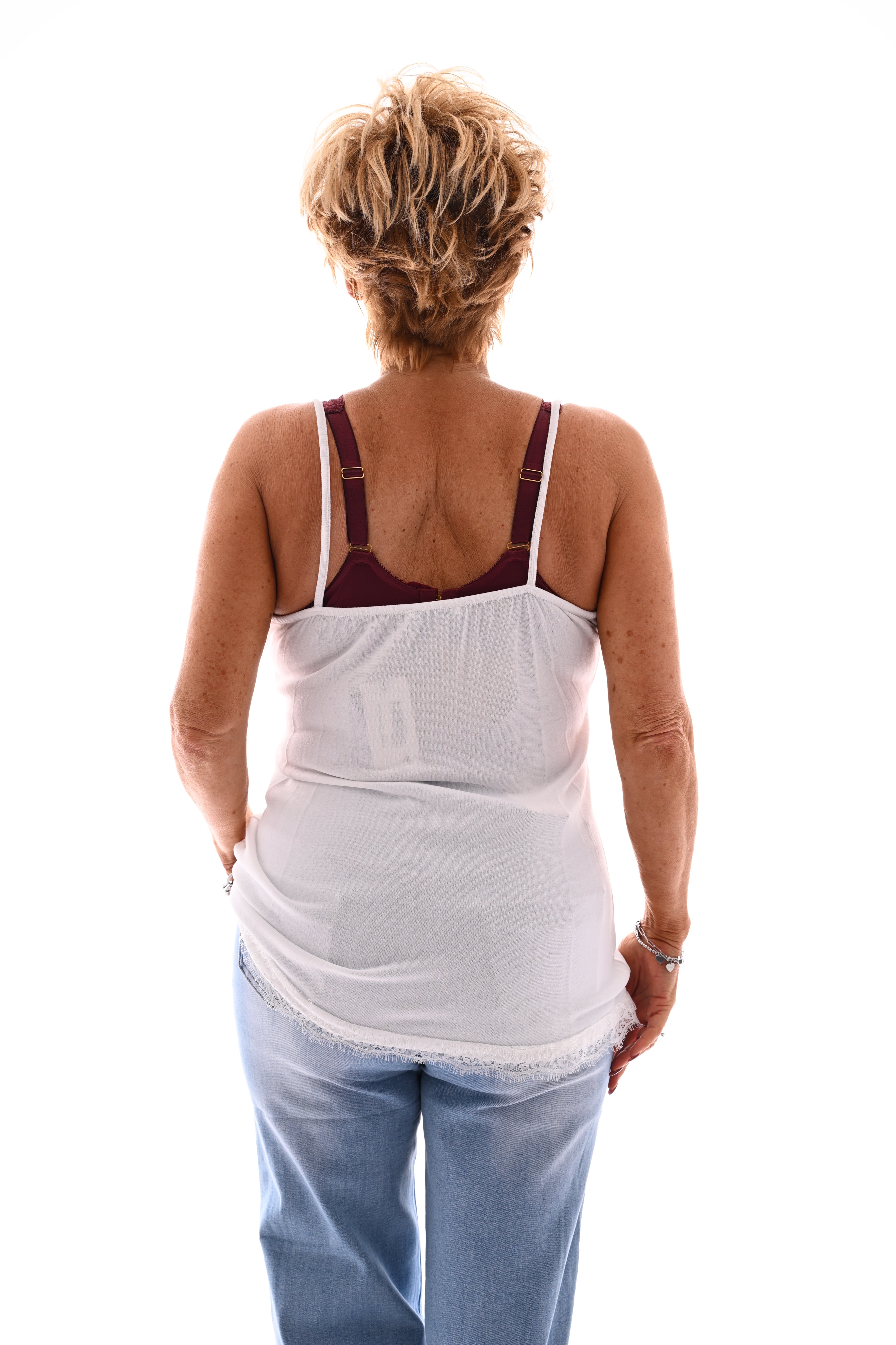 Hemdje met kanten rand roomwit