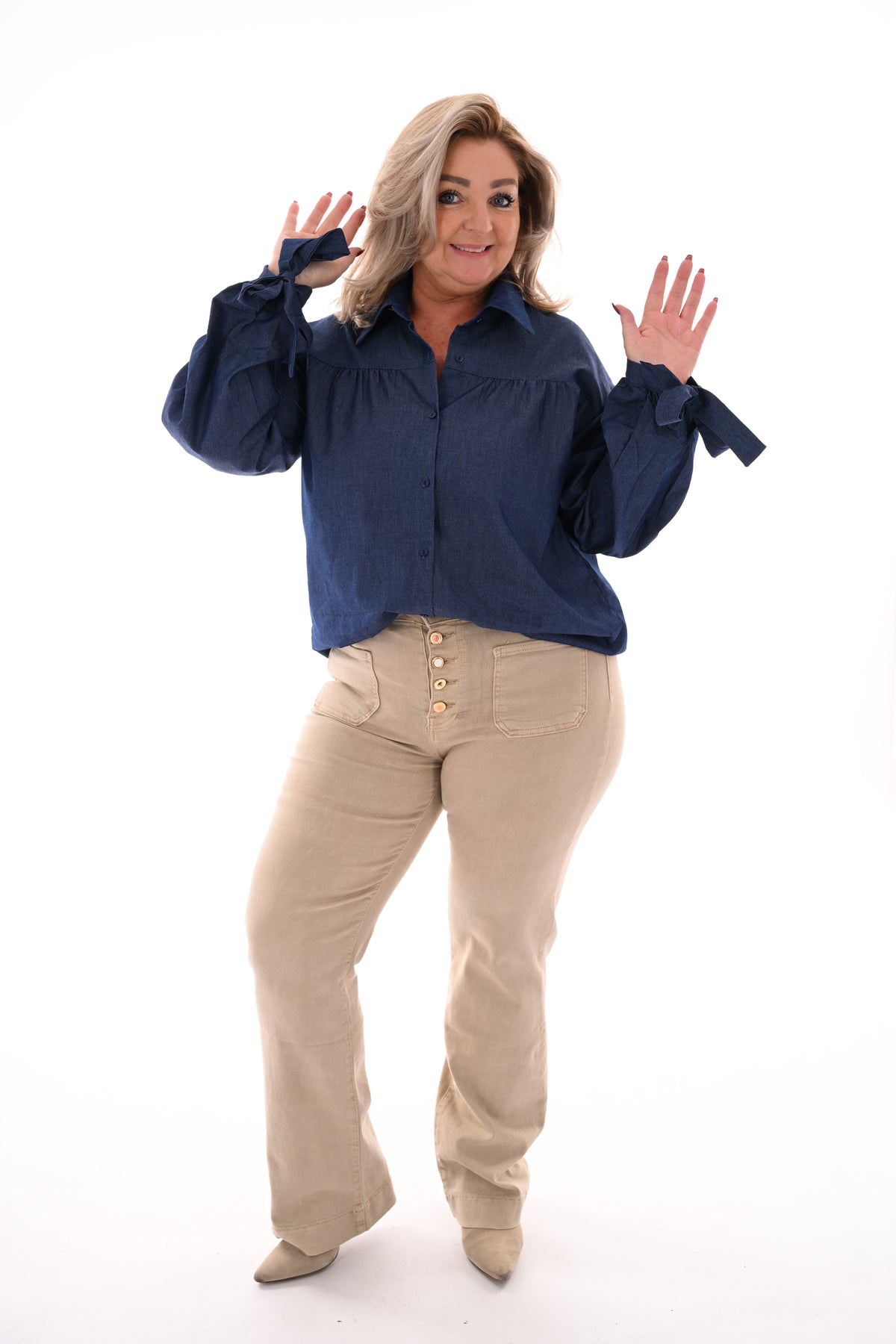 Jeans blouse met strikmouwen donkerblauw