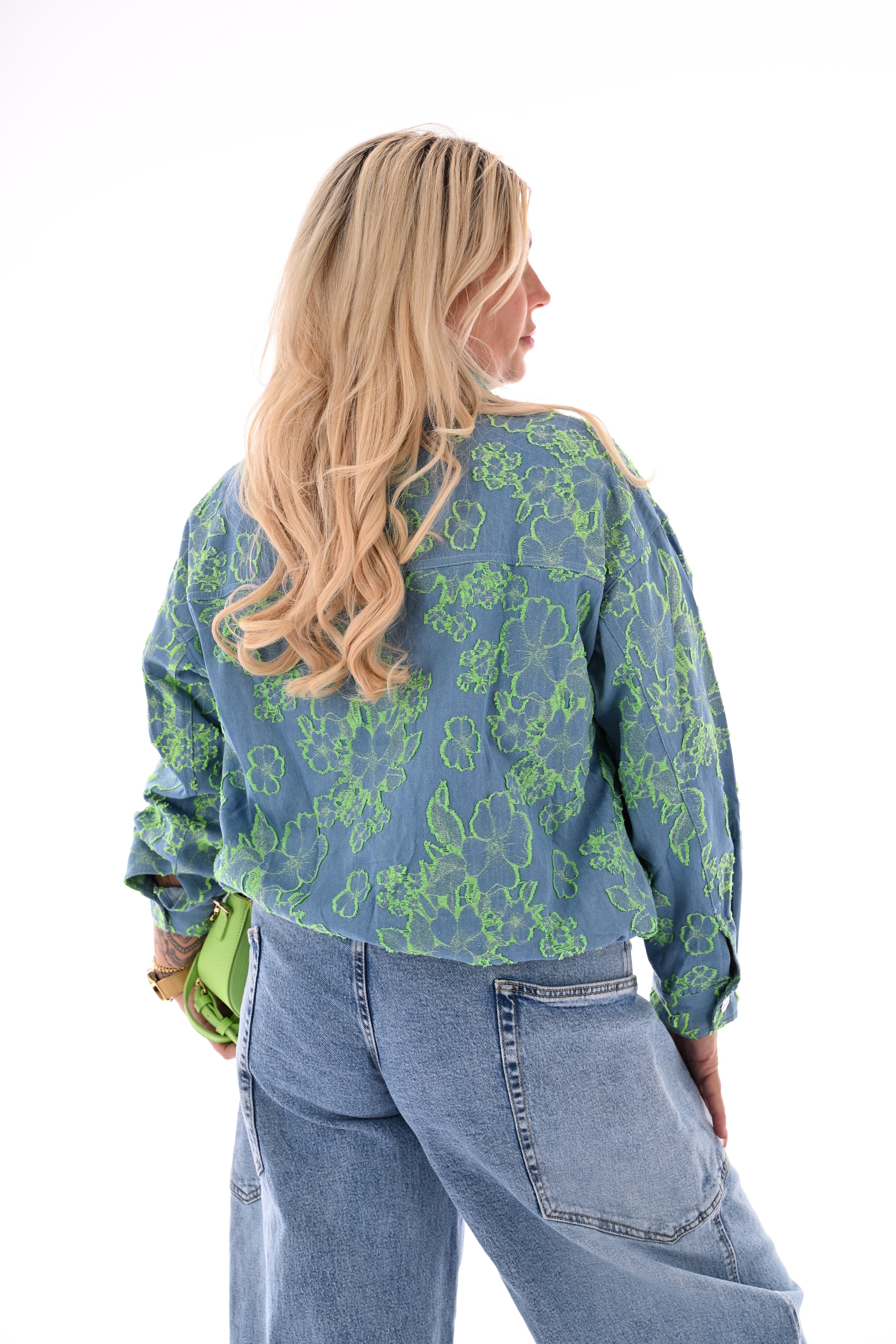 Spijkerjasje bloemen borduur groen