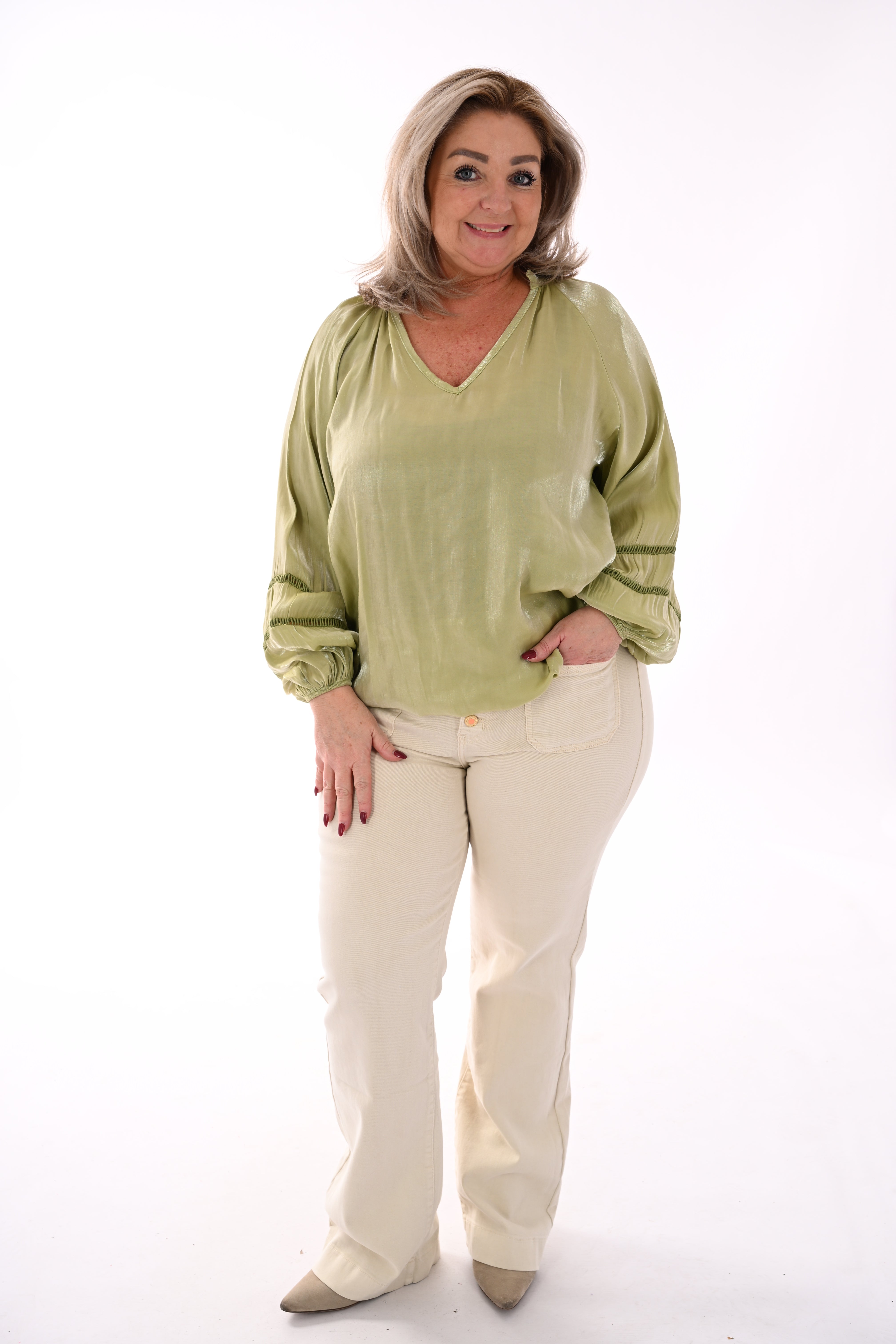 Silky blouse v-hals pistache