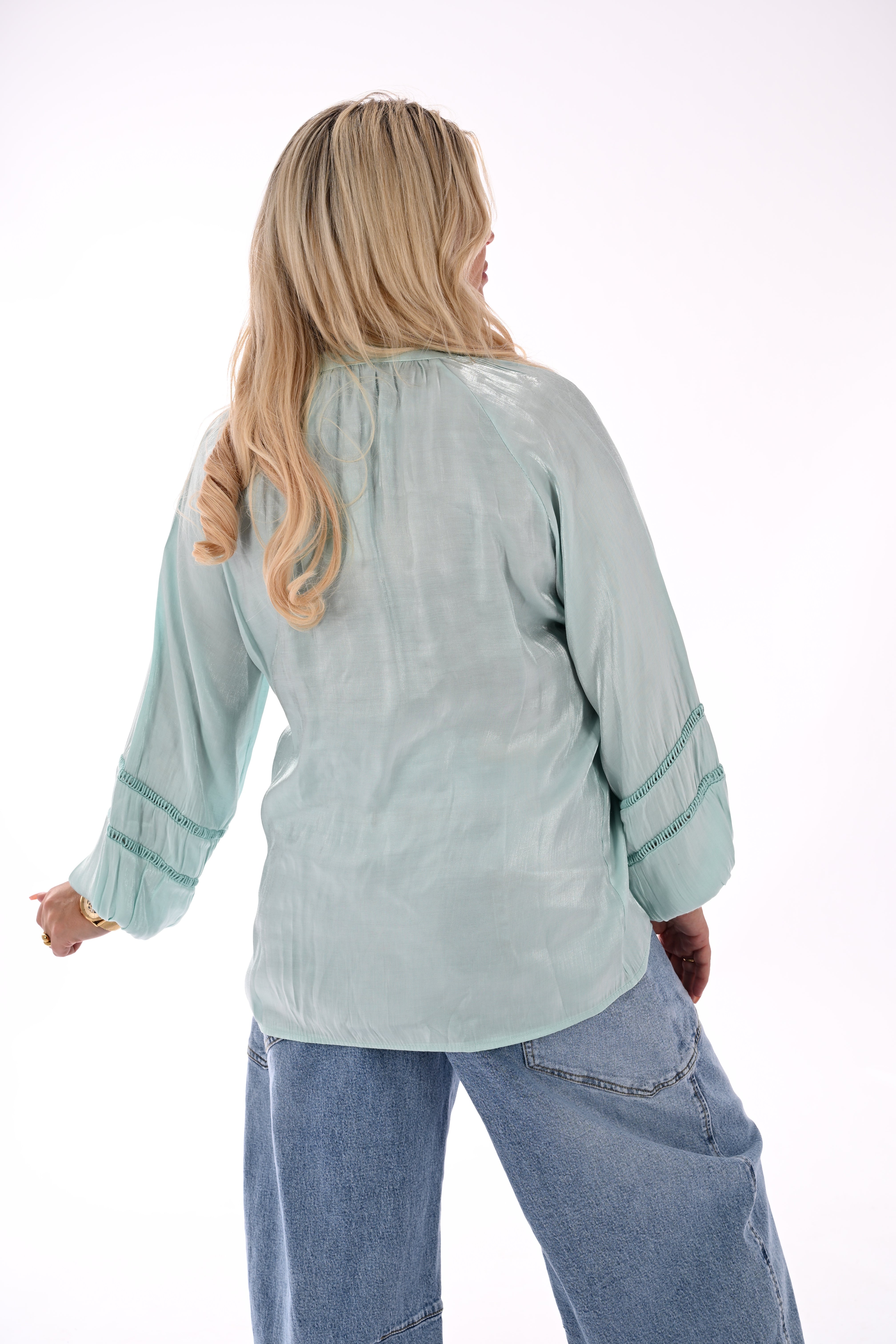 Silky blouse v-hals mintgroen