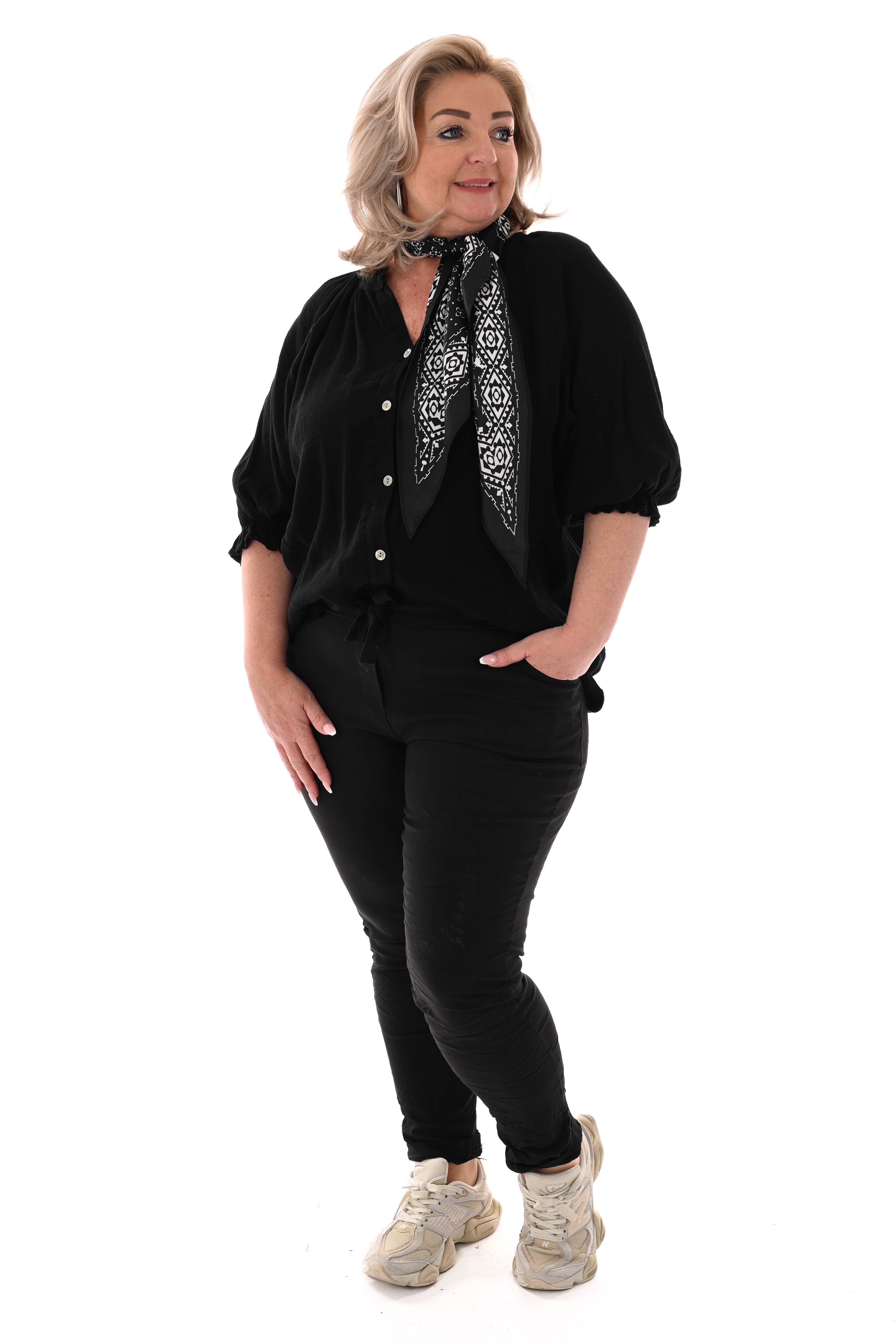 Blouse v-hals korte roezelmouwen zwart