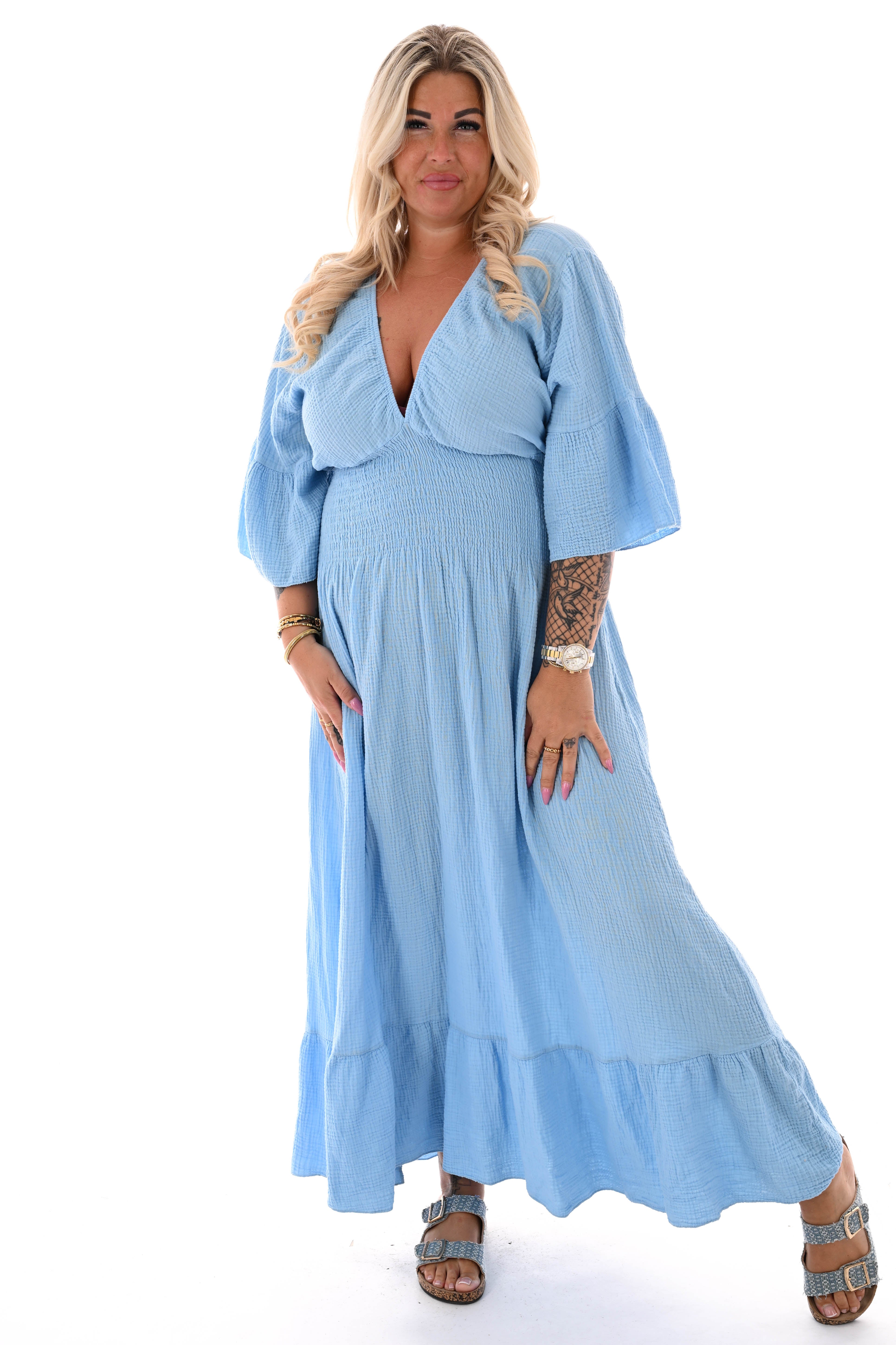 Lange wafeljurk v-hals trompetmouwen lichtblauw