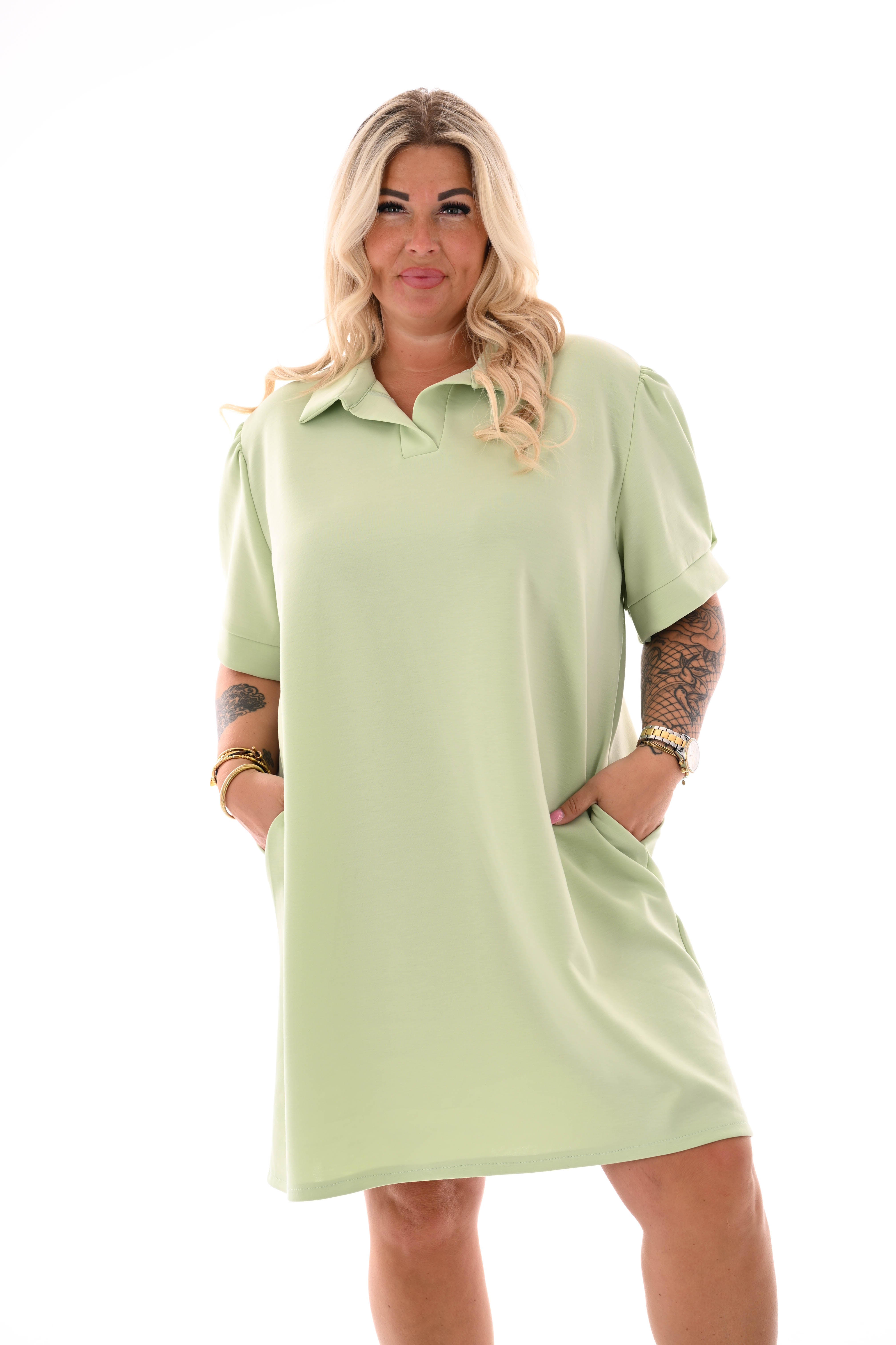 Sweaterdress korte pofmouwen uni lichtgroen