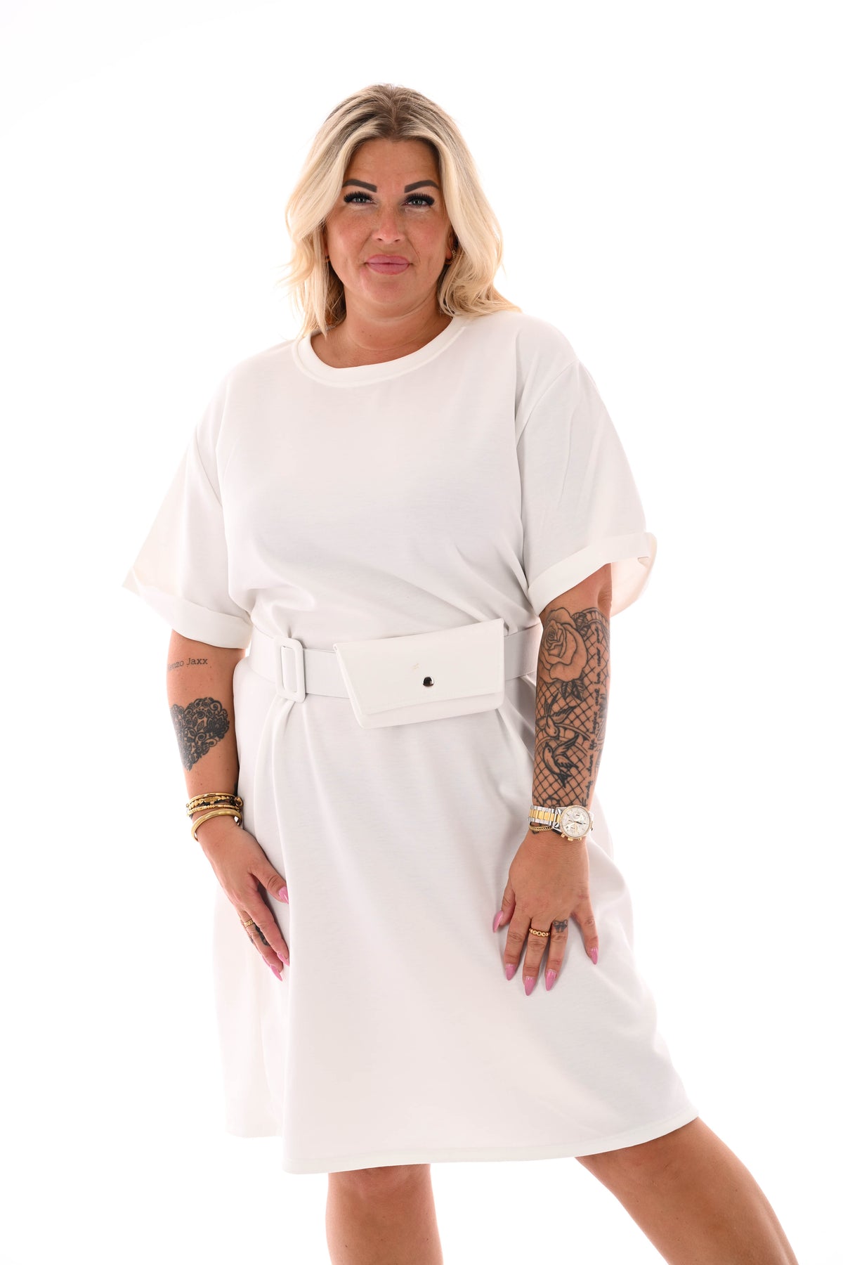 Sweaterdress korte mouwen met riem roomwit