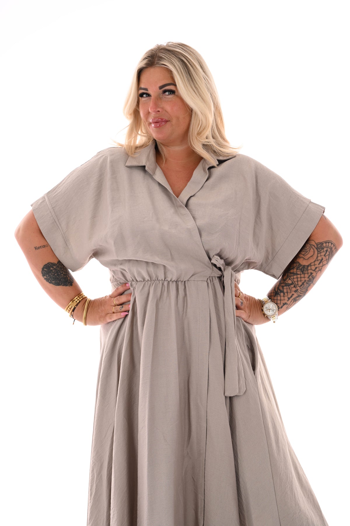 Maxi jurk overslag korte mouwen taupe