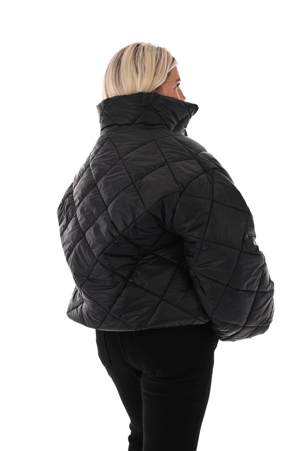 Korte jas ruit met pofmouwen zwart