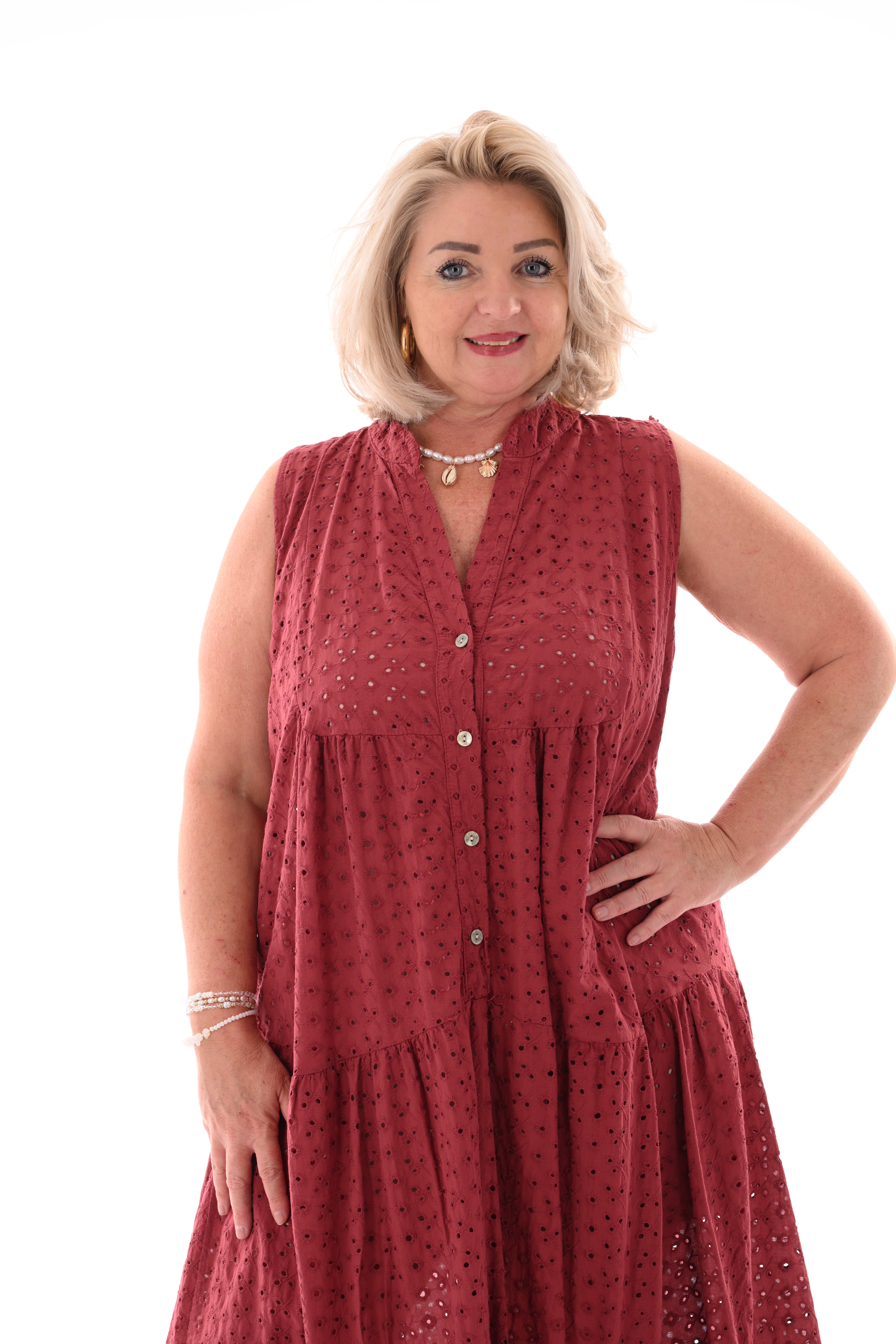 Lange jurk broderie mouwloos roestrood
